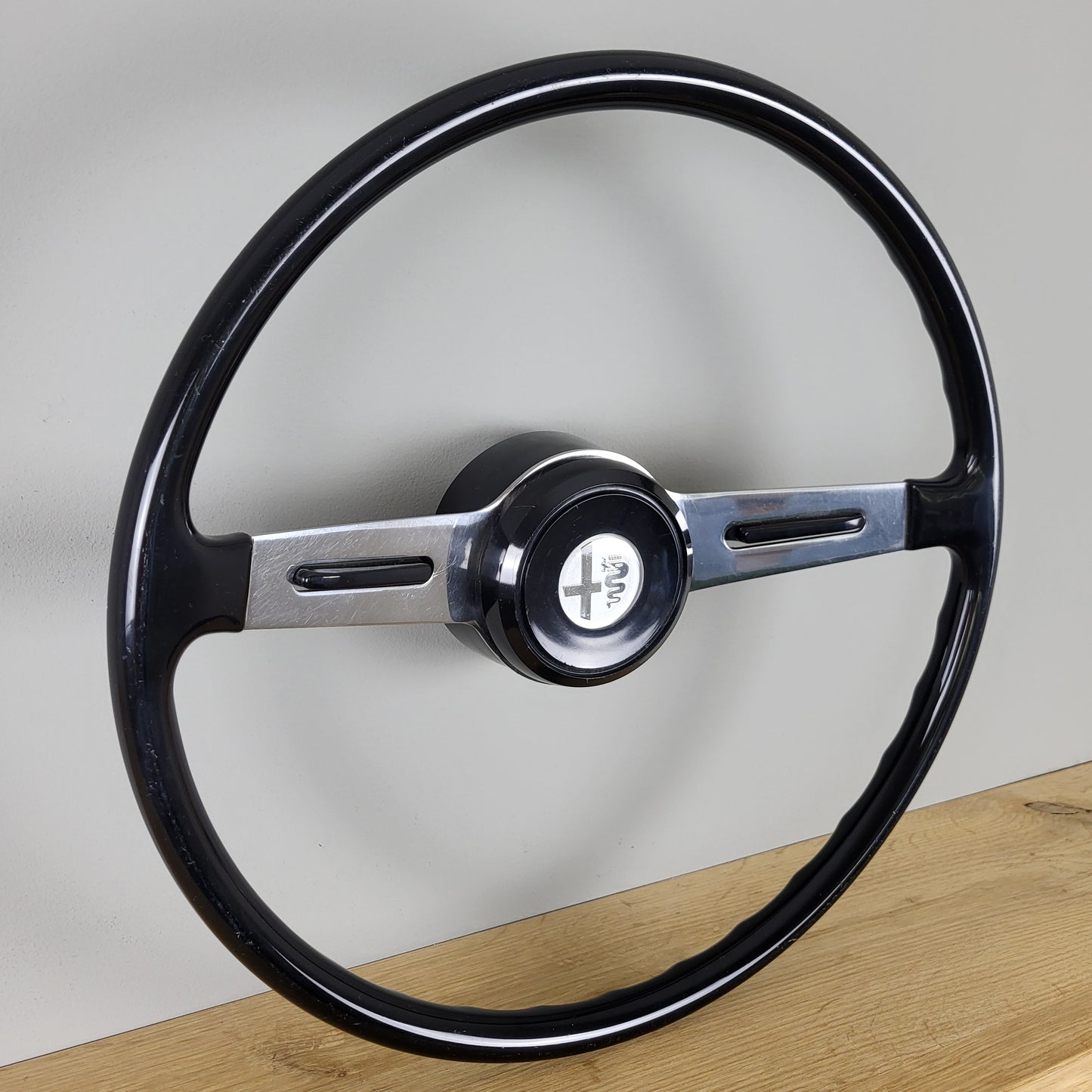 Alfa Romeo GT Junior scalino steering wheel (1969)