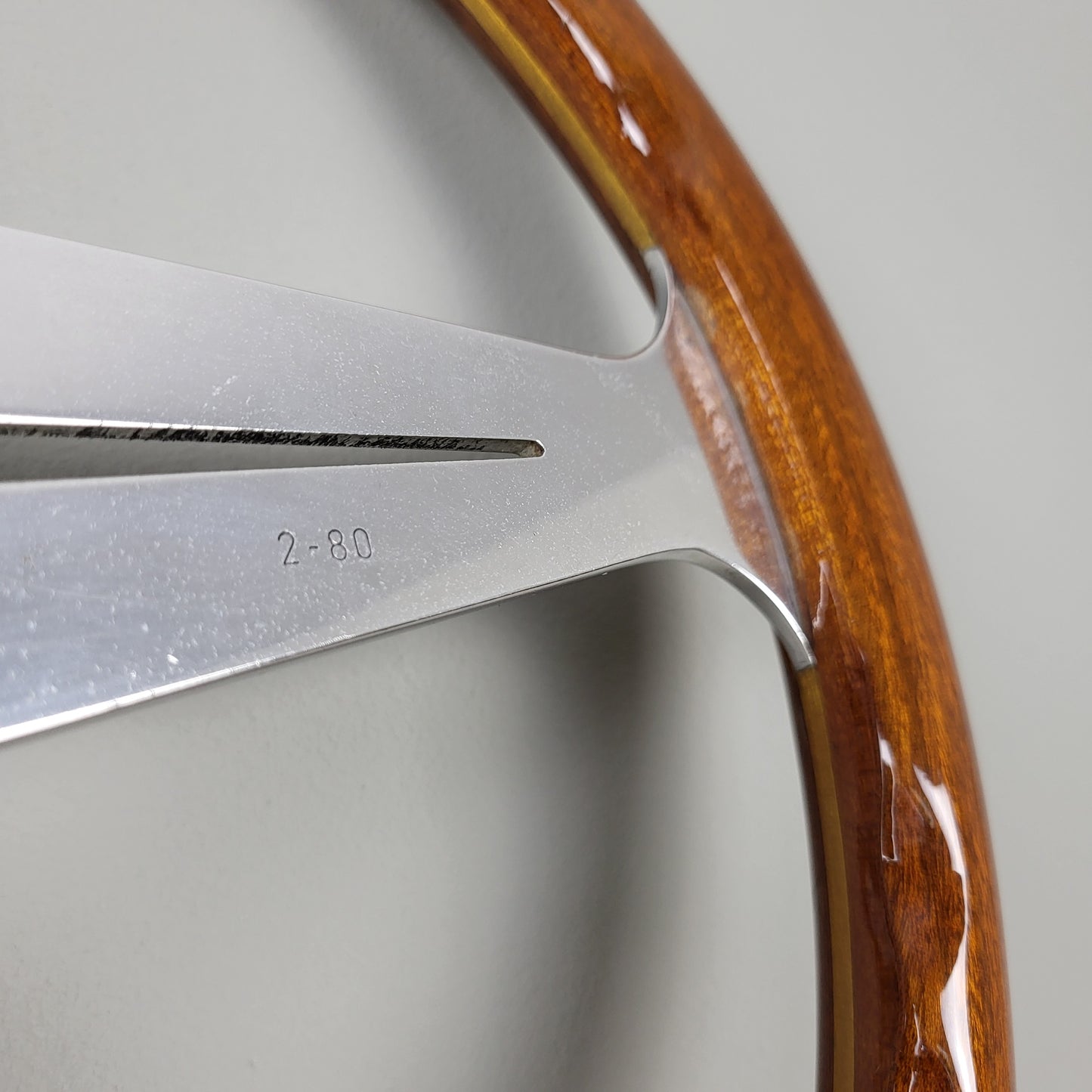 Nardi Classico mahogany wood steering wheel (1980)