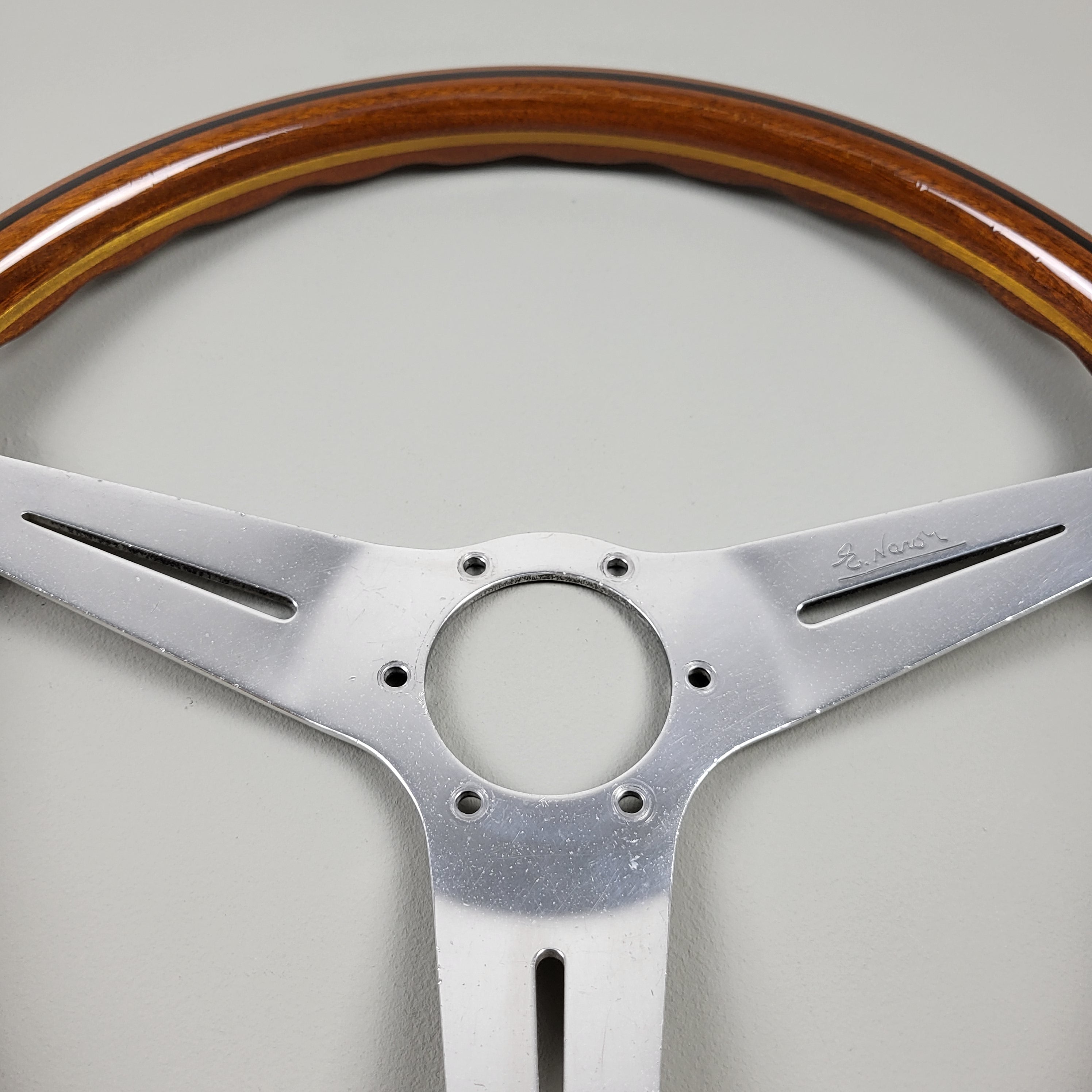 Nardi Classico mahogany wood steering wheel (1980) – Classic