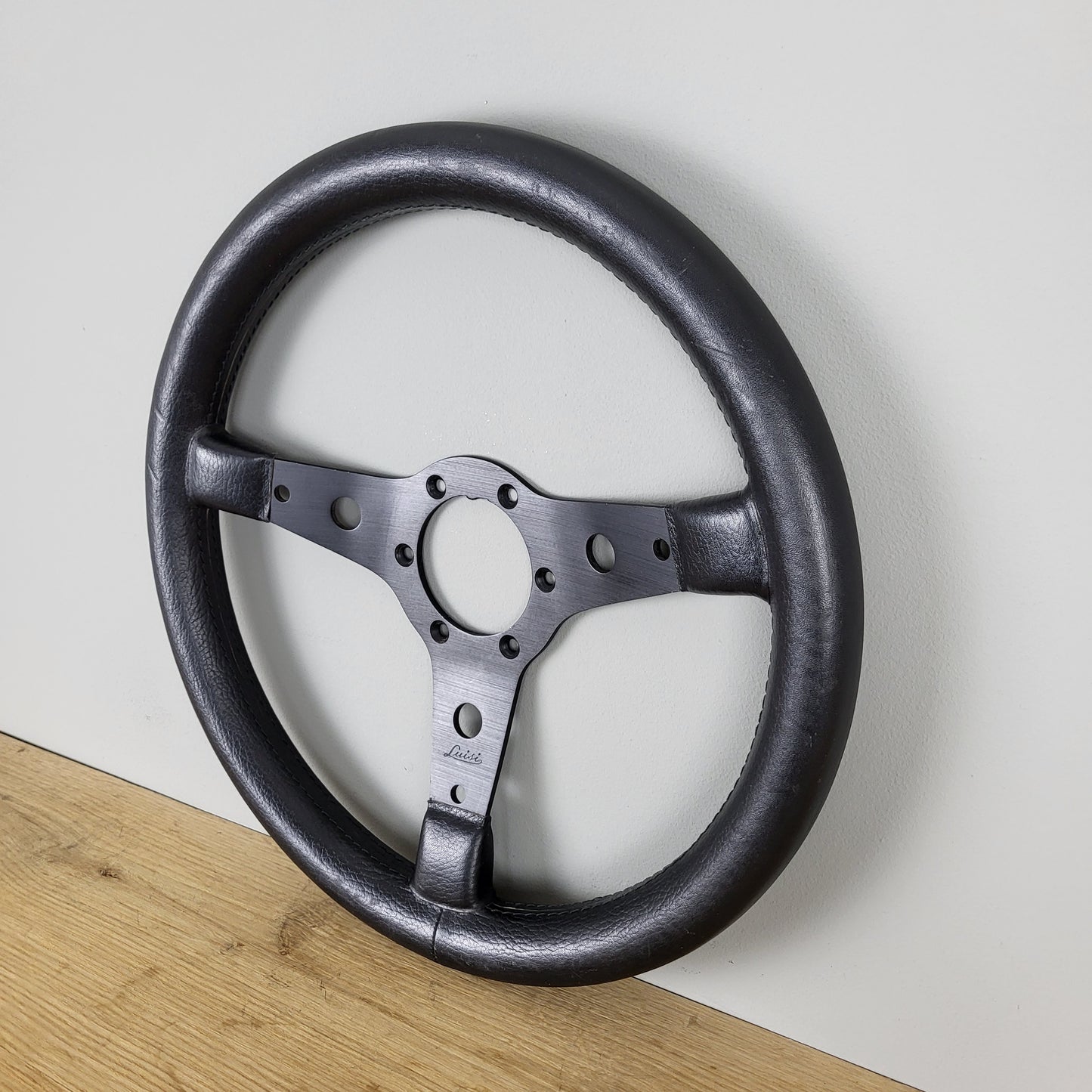 Luisi Classico leather steering wheel (1984)