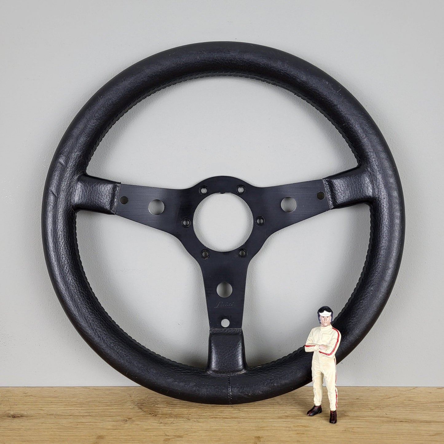 Luisi Classico leather steering wheel (1984)