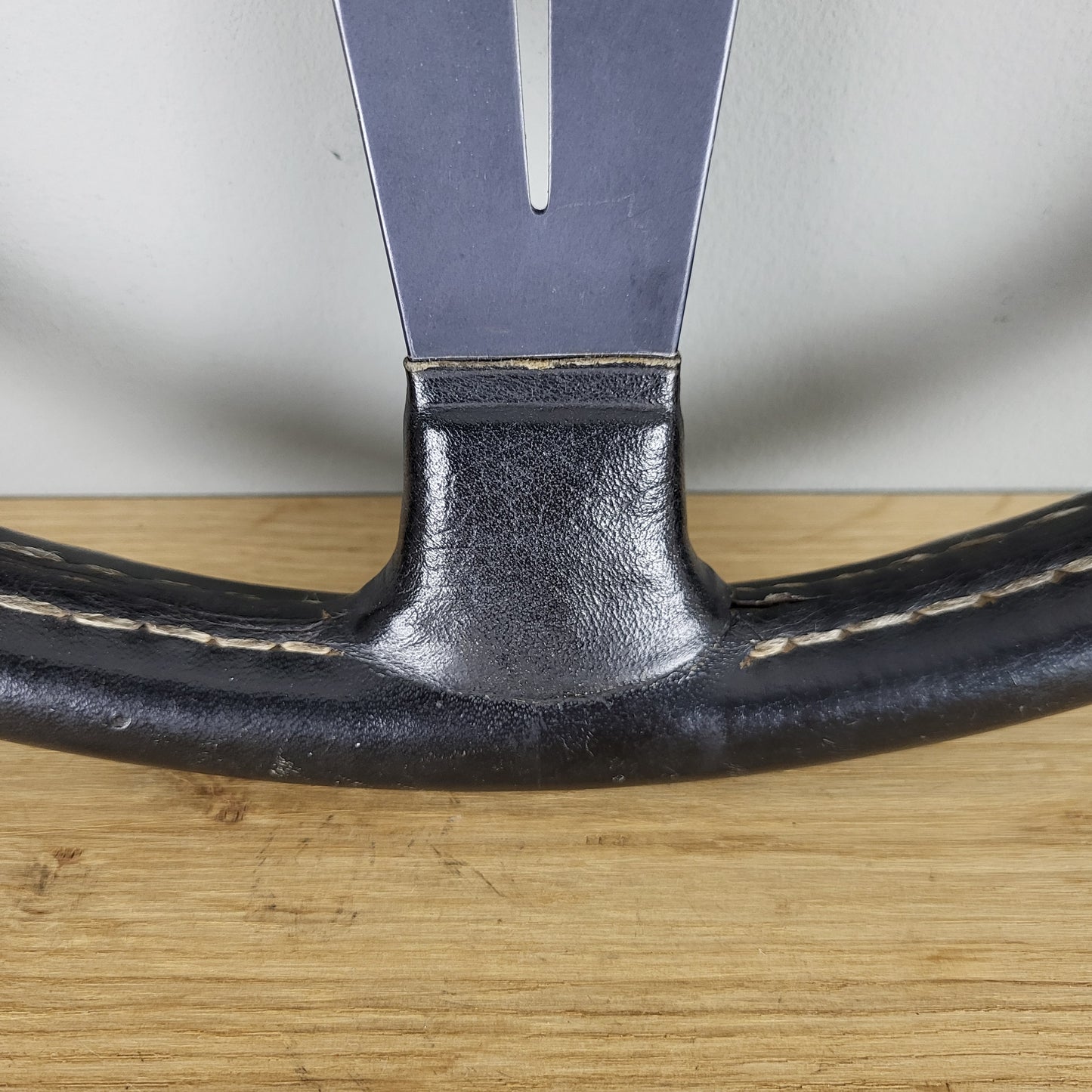 Nardi Classic leather steering wheel (1975)