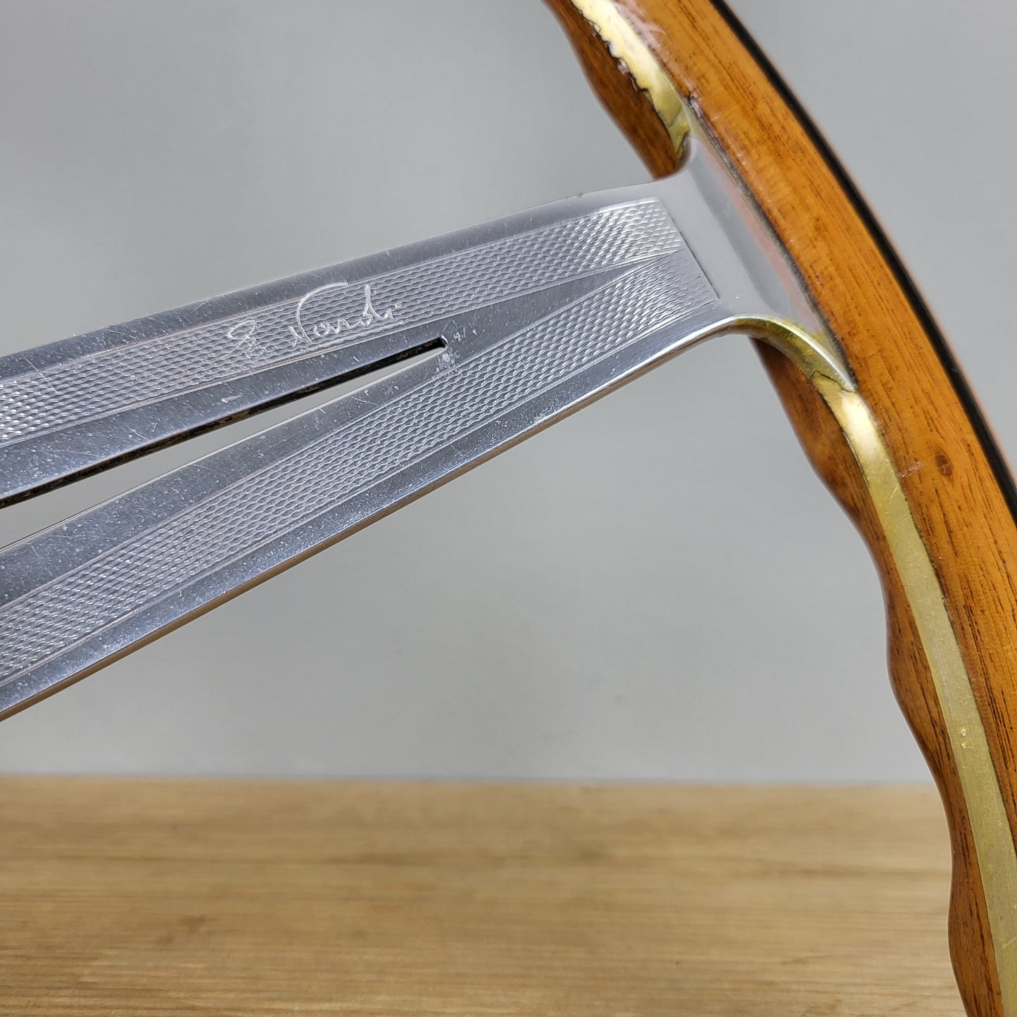 Nardi Anni 60 wooden steering wheel (1966)