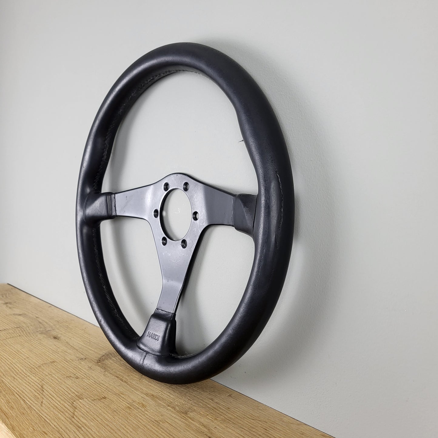 Nardi Gara 3/II leather steering wheel (1990s)