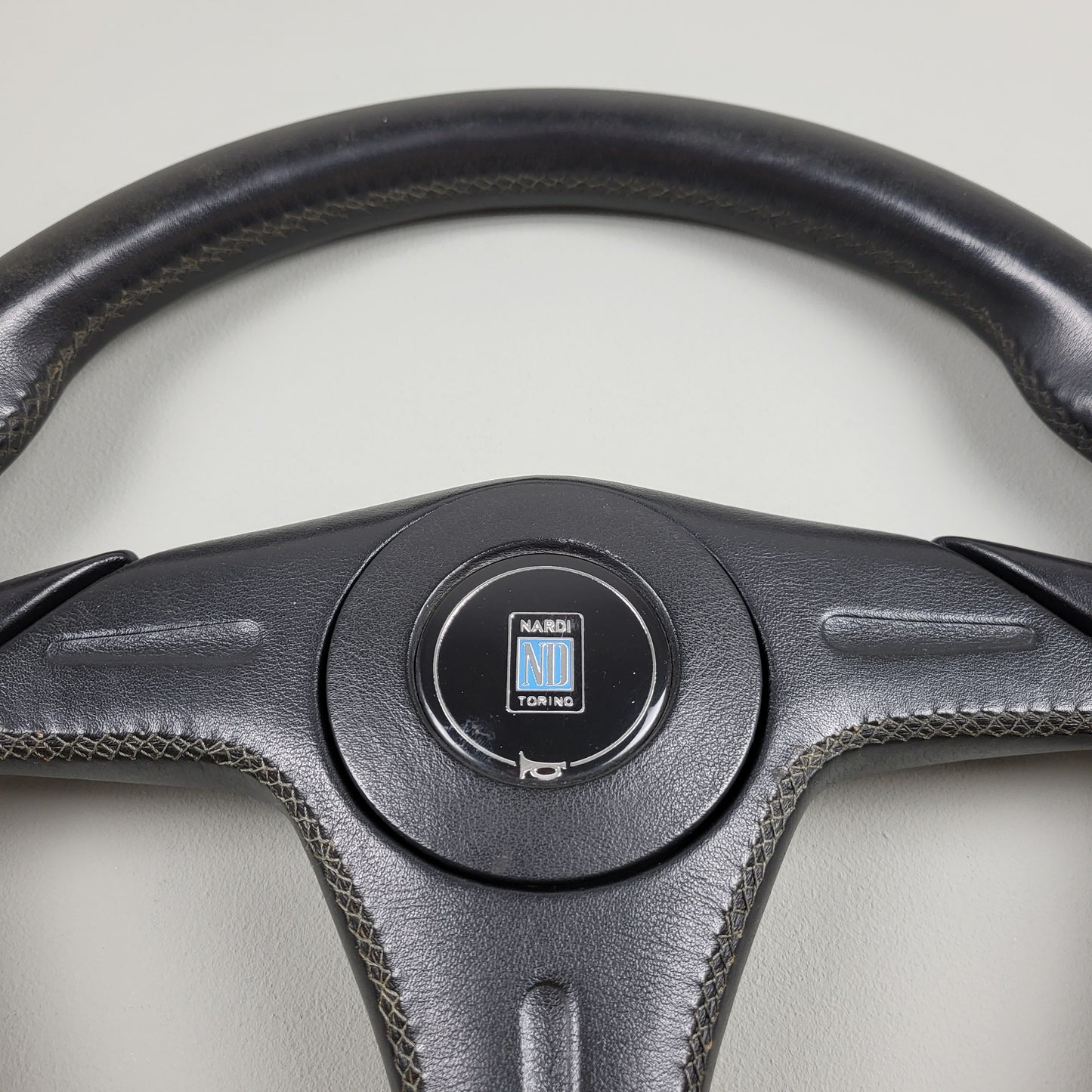 Nardi Gara Z3 leather steering wheel (1992)