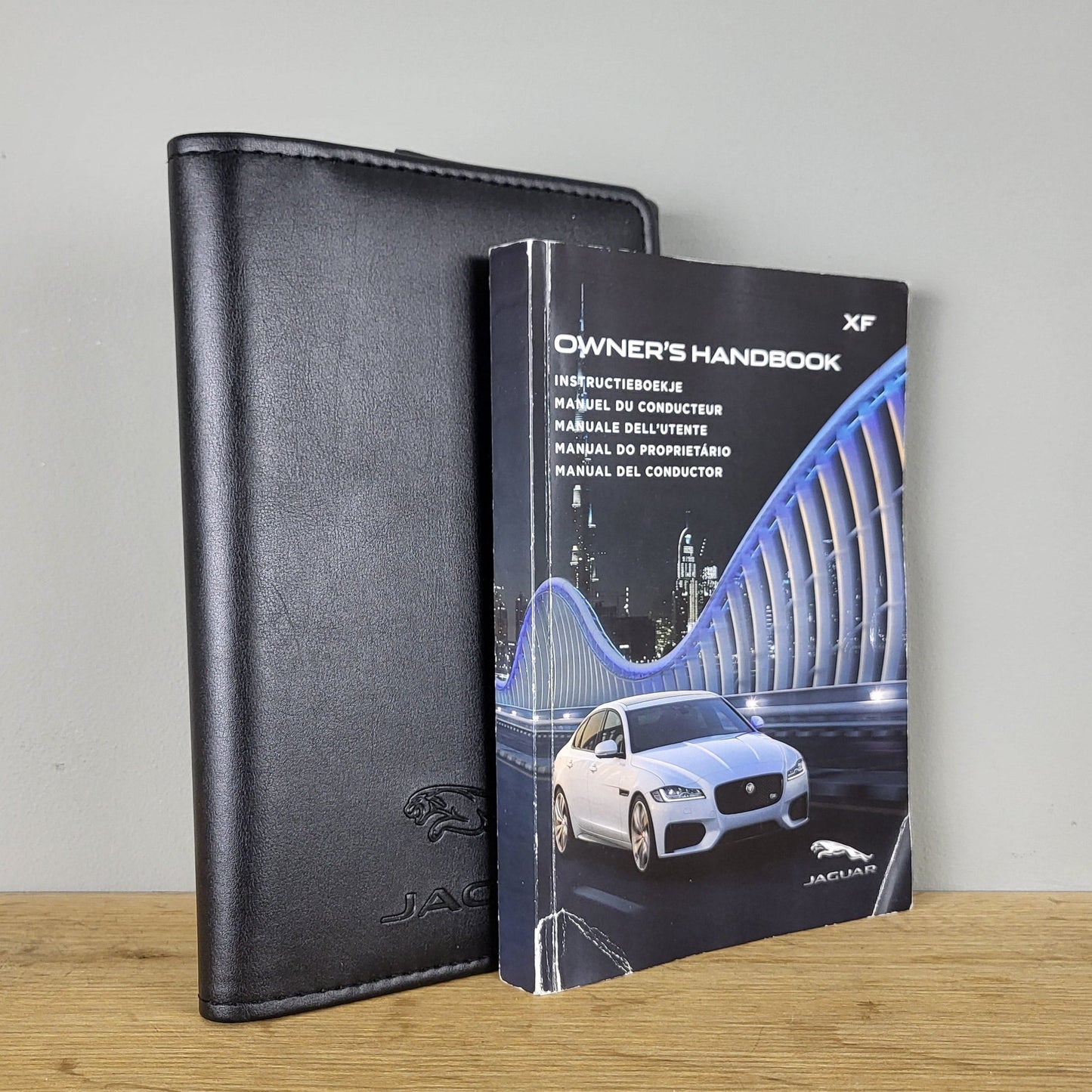Jaguar XF Owners Manual (2016)