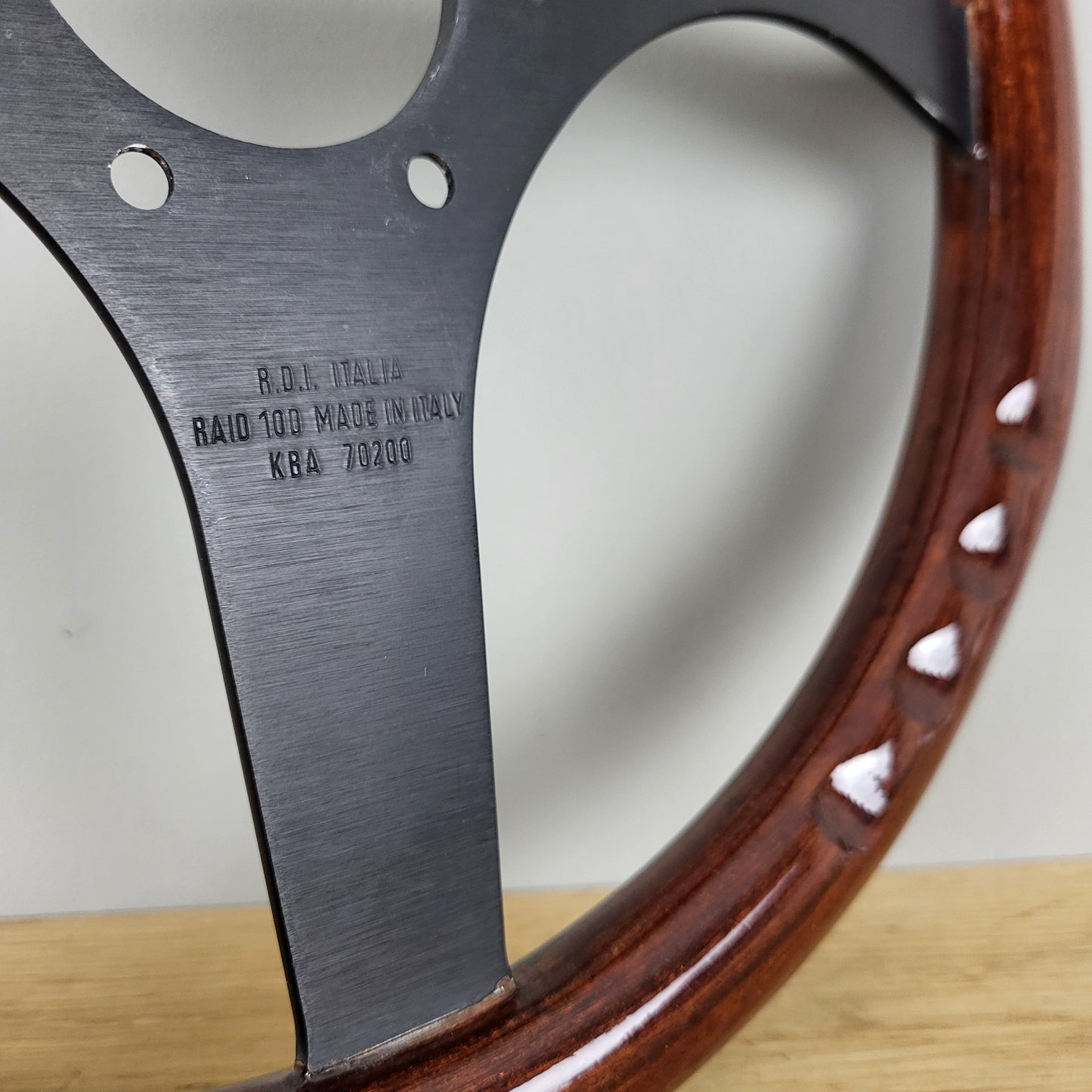Raid 10D KBA 70200 wooden steering wheel (1994)