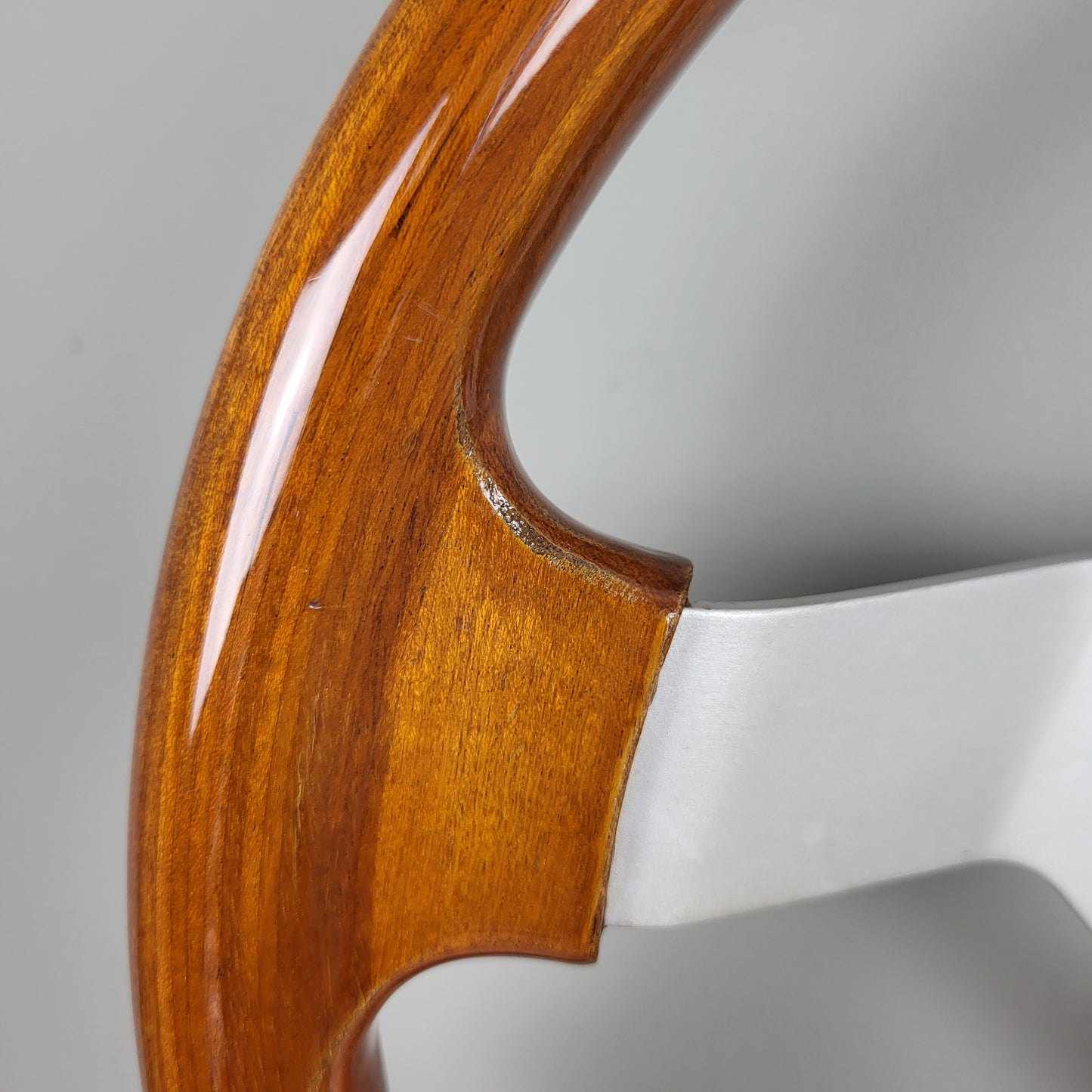 Personal Design Giugiaro wooden steering wheel (1986)