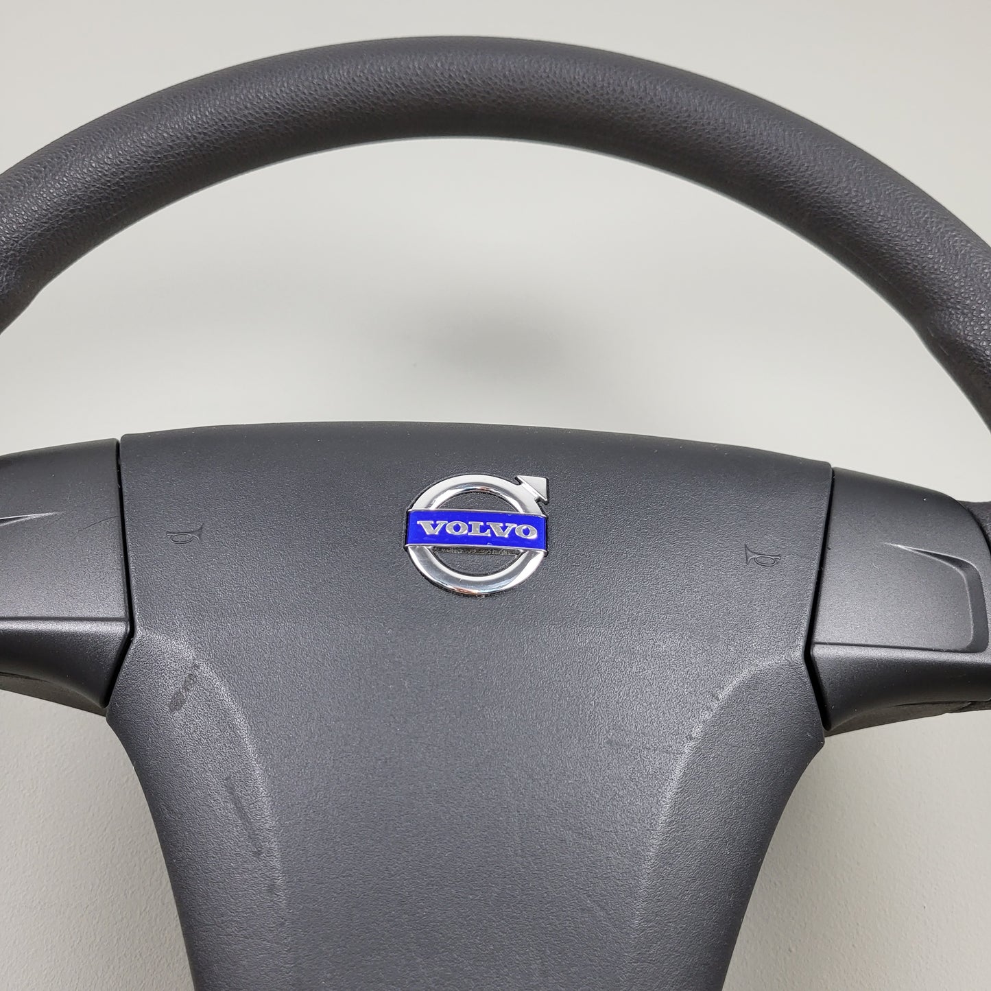 Volvo C30 / S40 / V40 / V50 steering wheel (2006-2013)