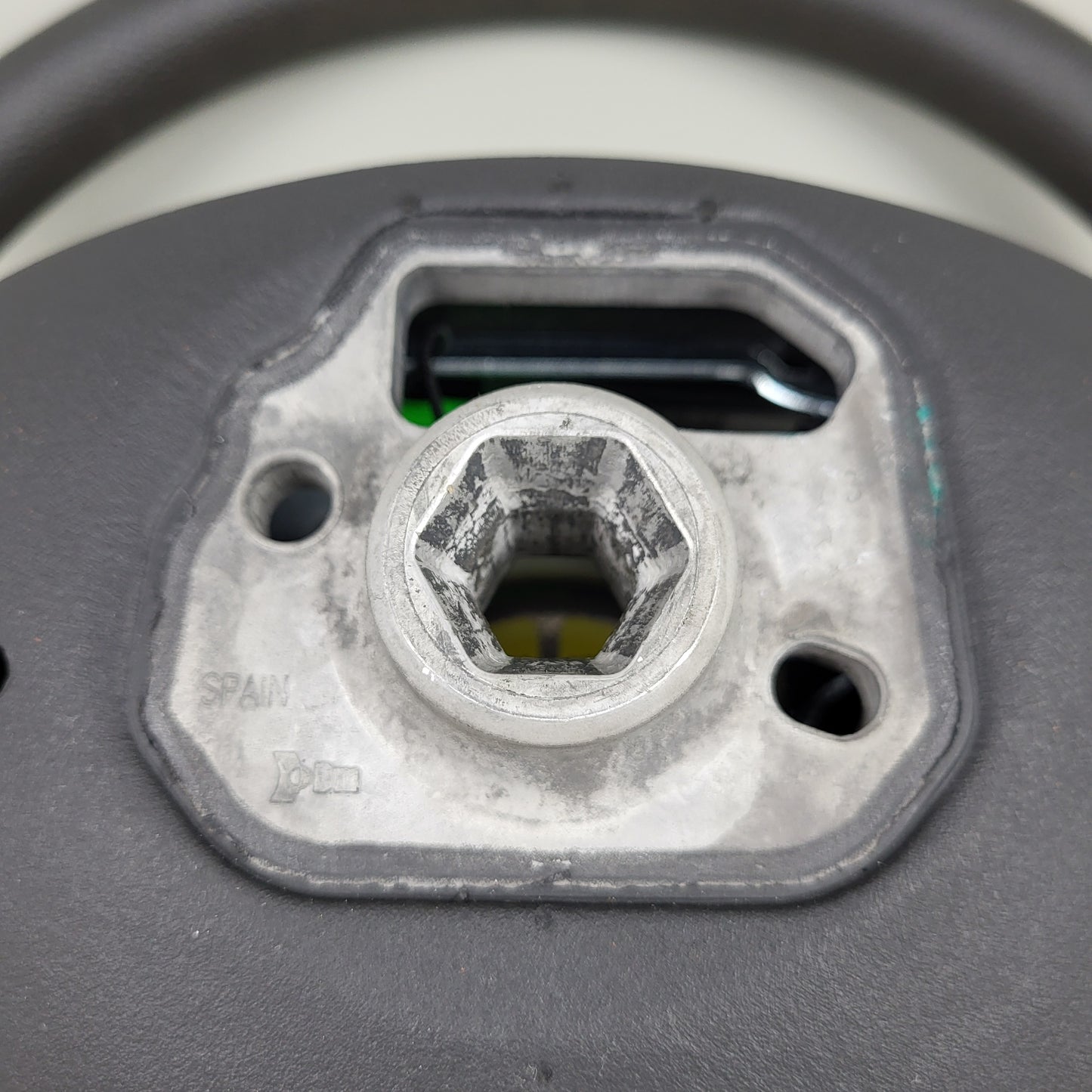 Volvo C30 / S40 / V40 / V50 steering wheel (2006-2013)