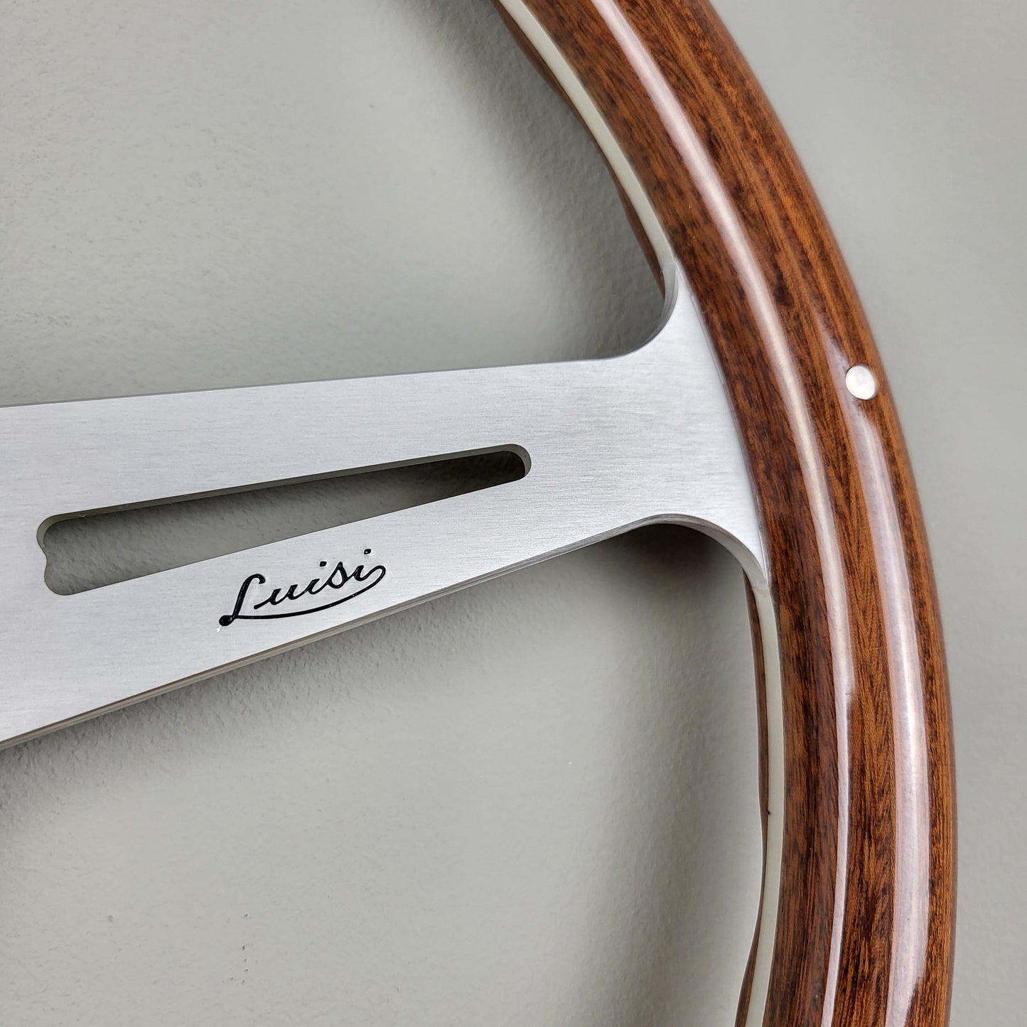 Luisi Classic 375 wooden steering wheel (NEW)
