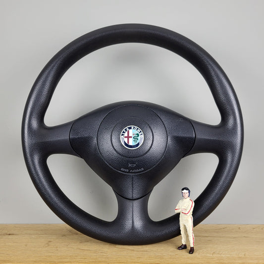 Alfa Romeo 147 TwinSpark steering wheel (2001)