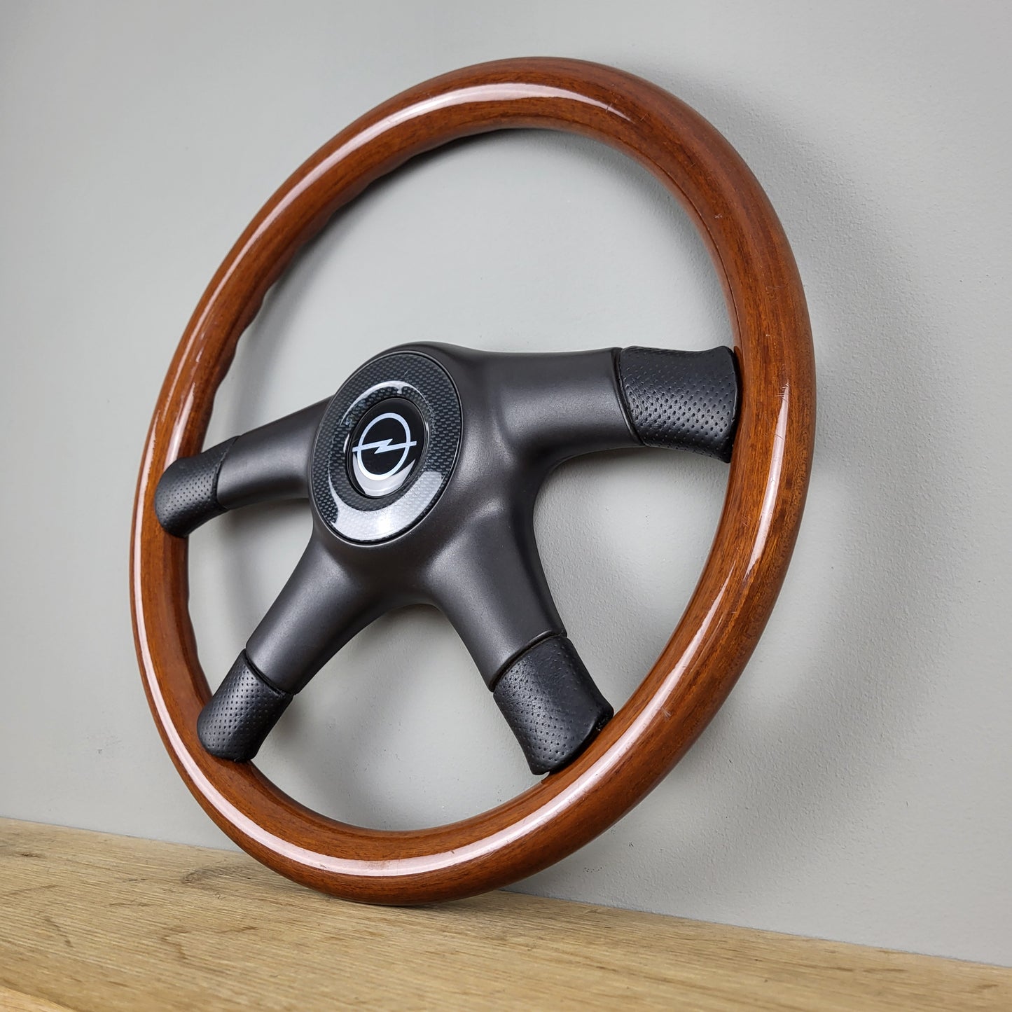 Opel Calibra / Vectra OPC / Astra GSI wooden steering wheel (1988)