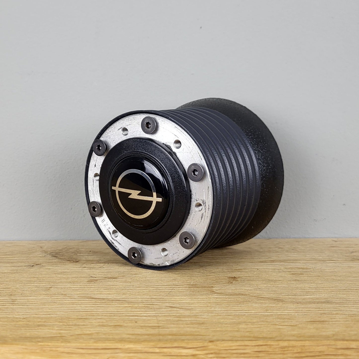Opel Vectra B-series steering wheel hub adapter kit QSP QS-N5207 (1995-2002)
