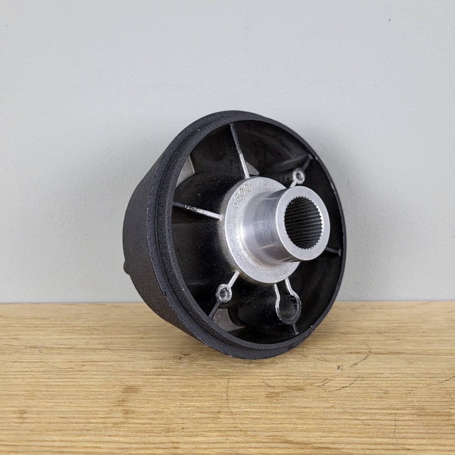 Porsche 356 / 901 / 902 / 911 F-series steering wheel hub adapter kit Personal 0146/3600