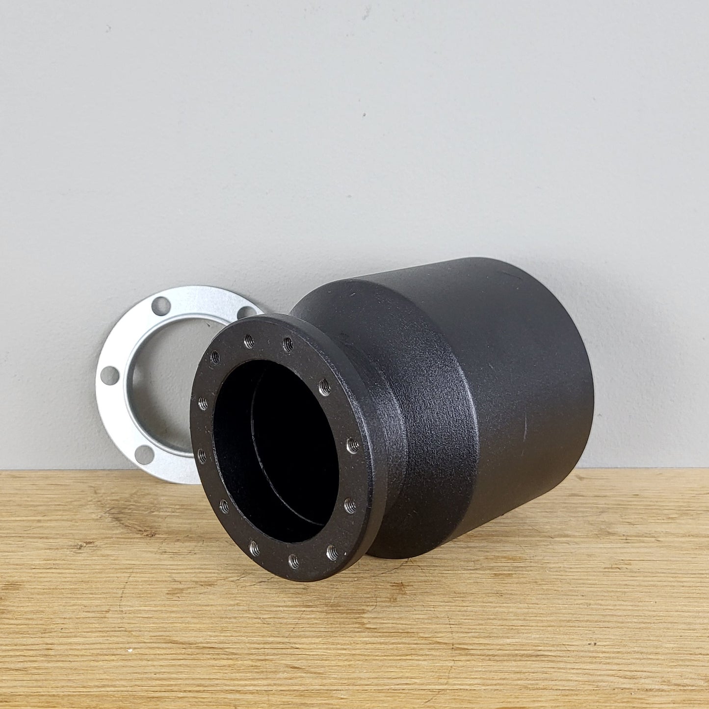 Porsche 914 / 911-G / 930 Turbo / 928 steering wheel hub adapter kit Luisi P5902 (NEW)