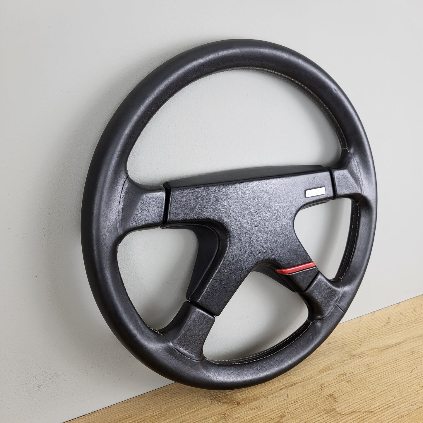Victor Sport leather steering wheel (1988)