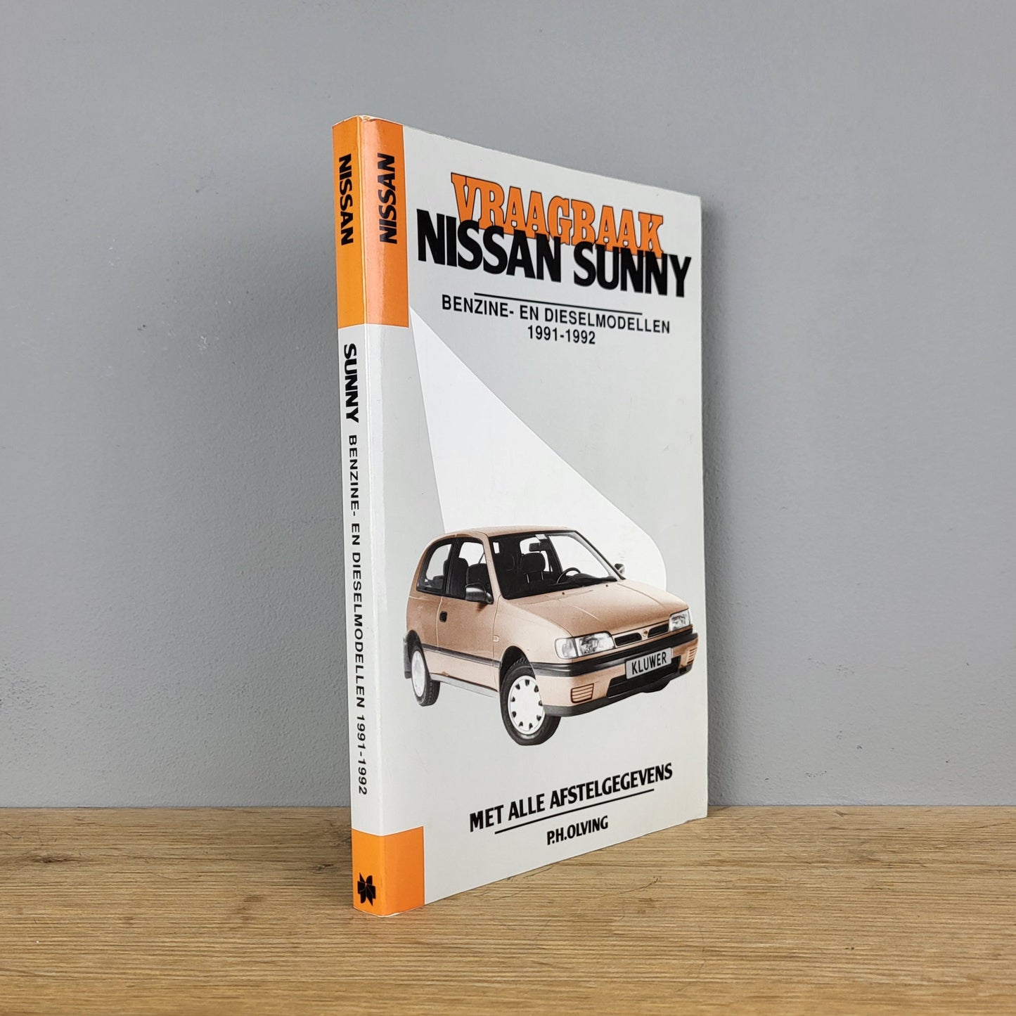 Vraagbaak Nissan Sunny - P.H. Olving (1991-1992)