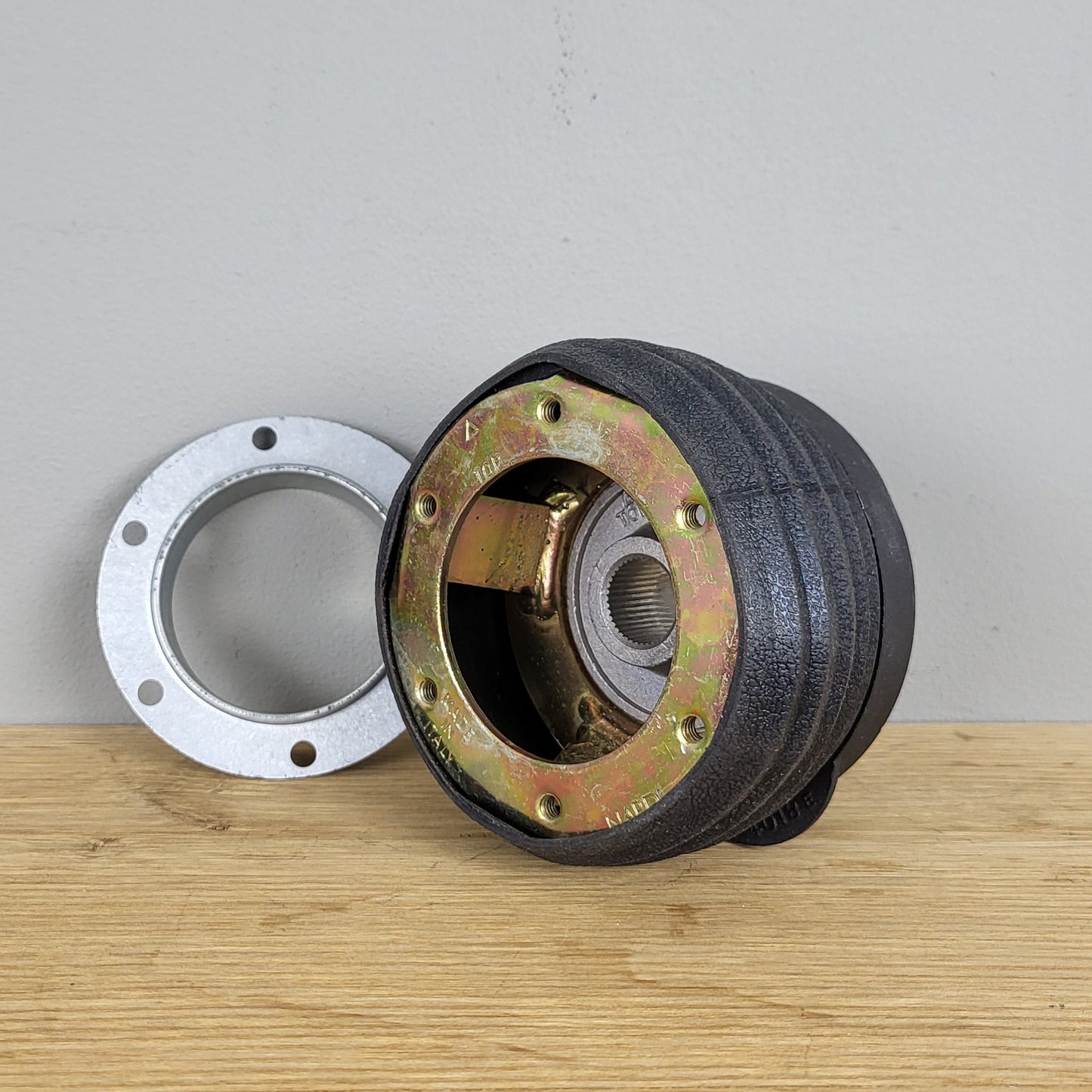 Renault Twingo / Clio steering wheel hub adapter kit Nardi 4018 (NOS)