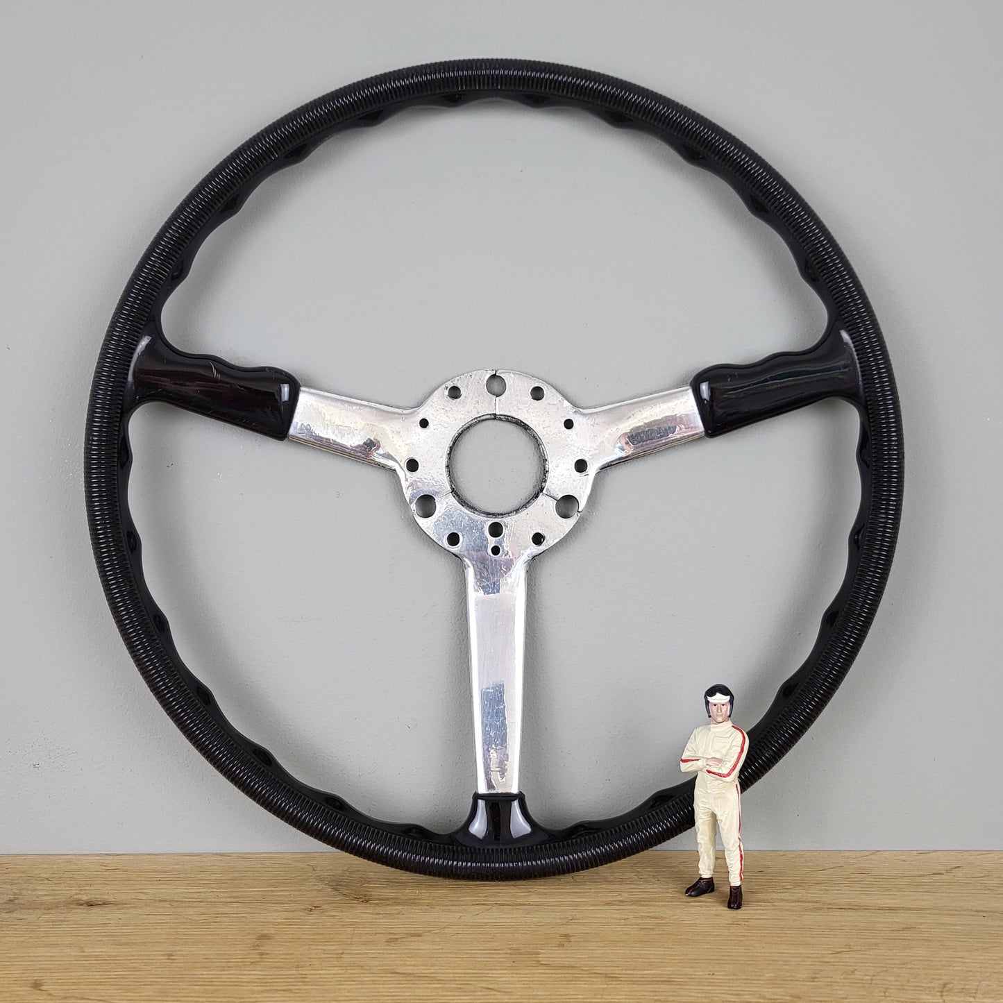 Fiat 1200/1500 Pininfarina Cabriolet steering wheel (1959)
