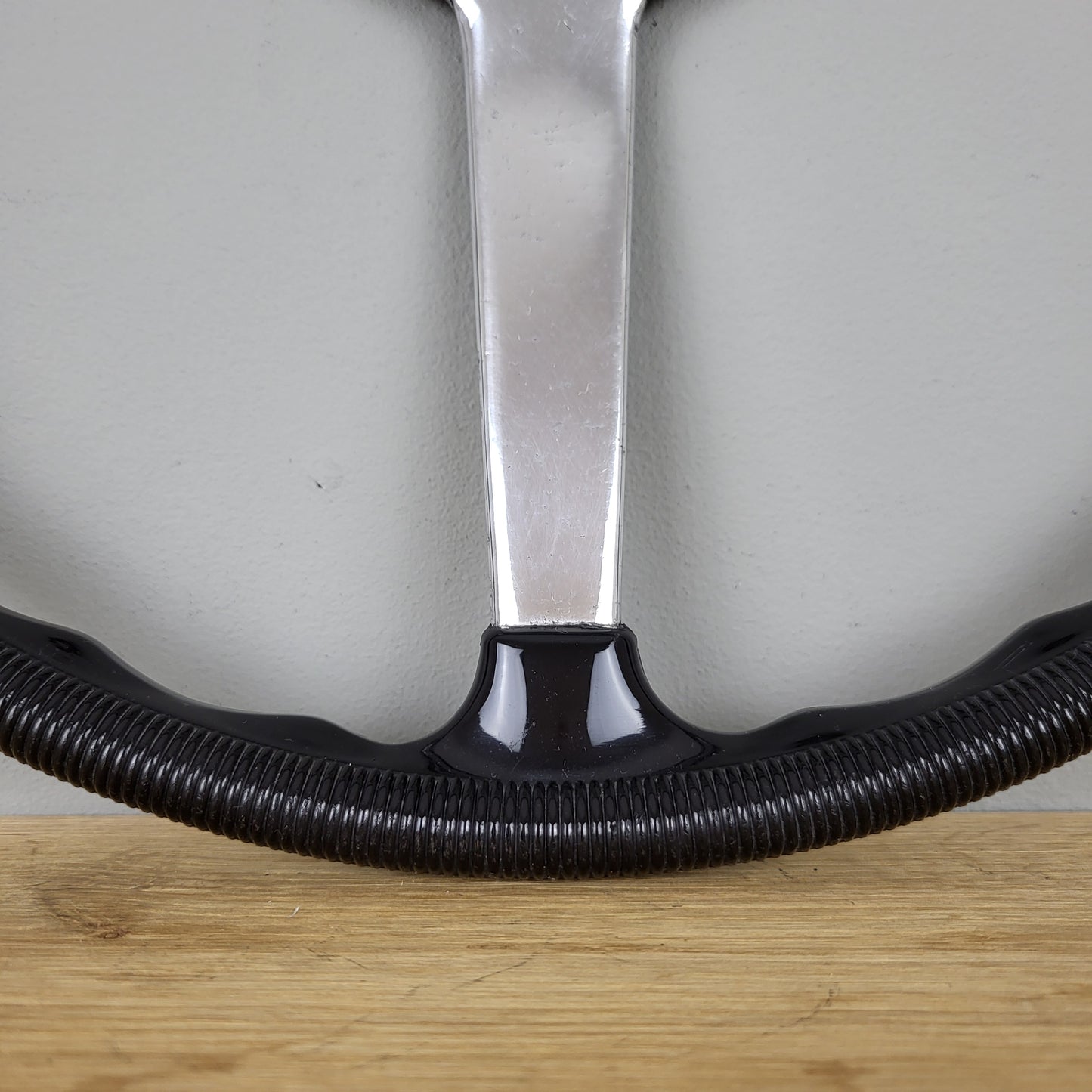 Fiat 1200/1500 Pininfarina Cabriolet steering wheel (1959)