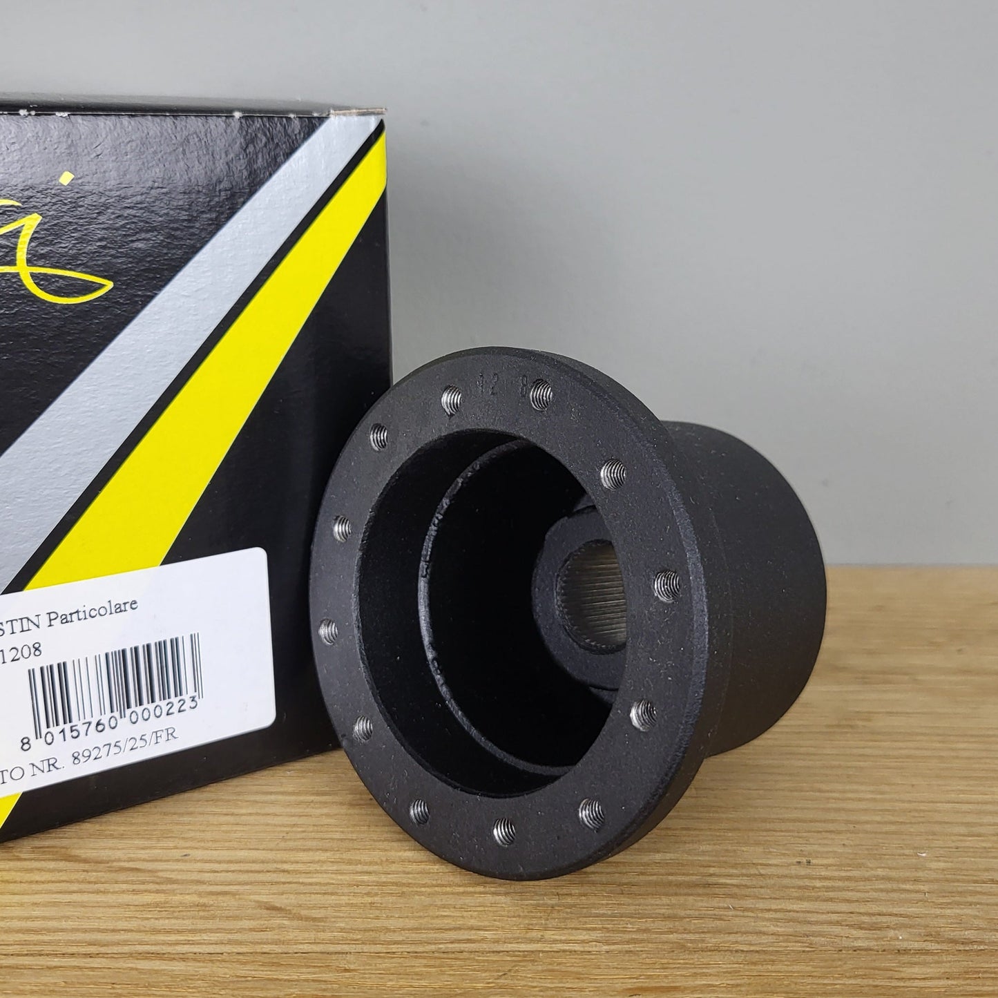 Austin-Healey / Mini 1100 / 1275 GT / Clubman / Cooper steering wheel hub adapter kit Luisi P1208 (NEW)