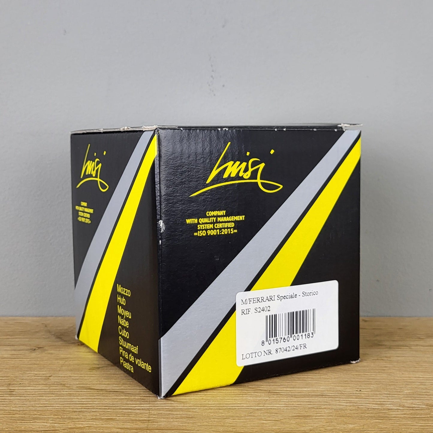 Ferrari 208 / 288 GTO / 308 / 328 / 365 / 512 BB / Mondial  steering wheel hub adapter kit Luisi S2402 (NEW)