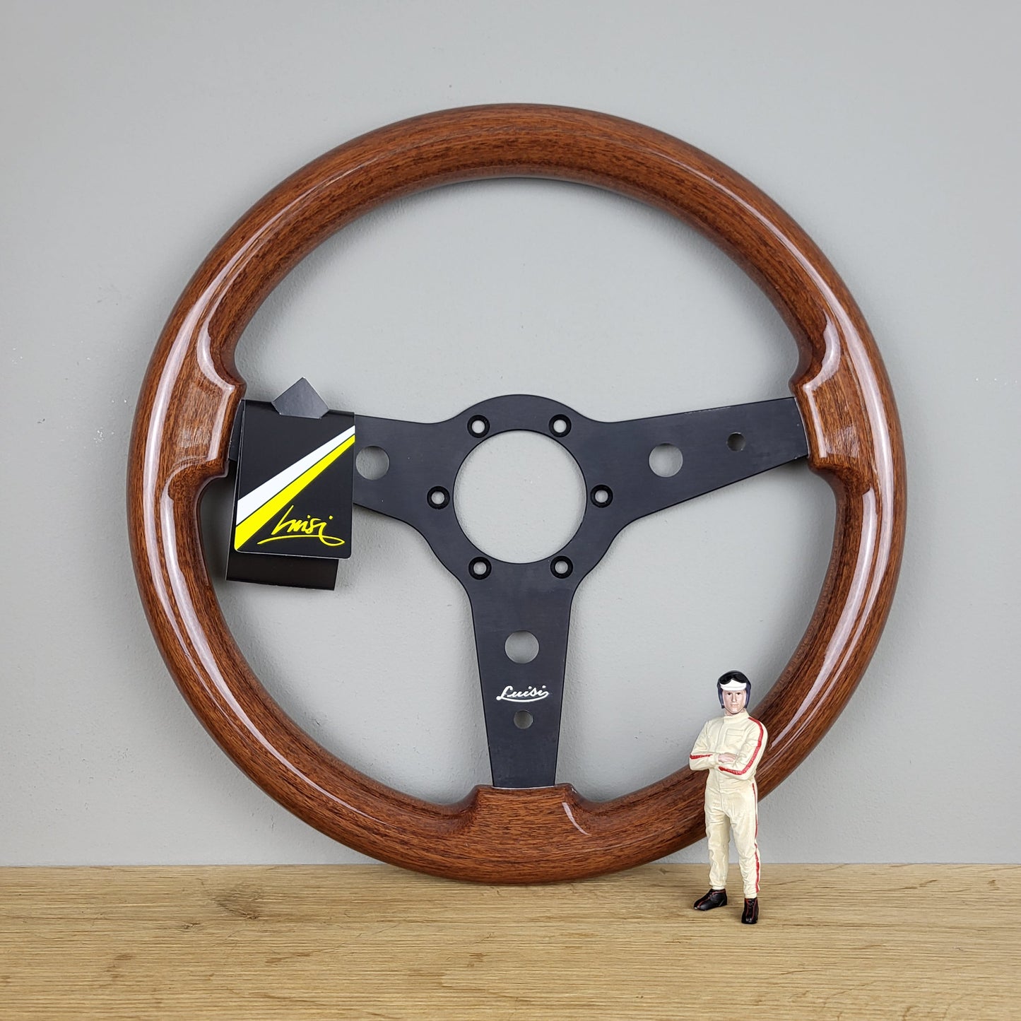 Luisi Montreal 340 mahogany steering wheel (NEW)