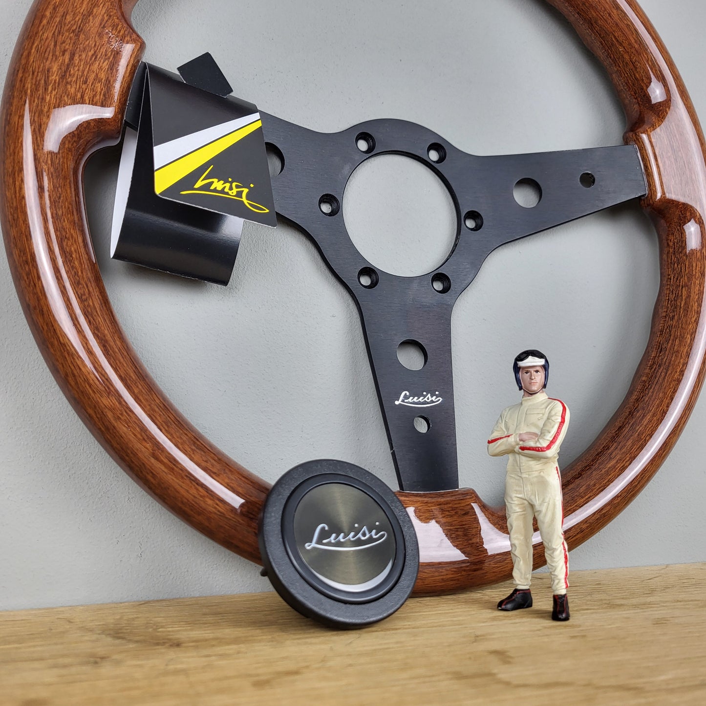 Luisi Montreal 340 mahogany steering wheel (NEW)