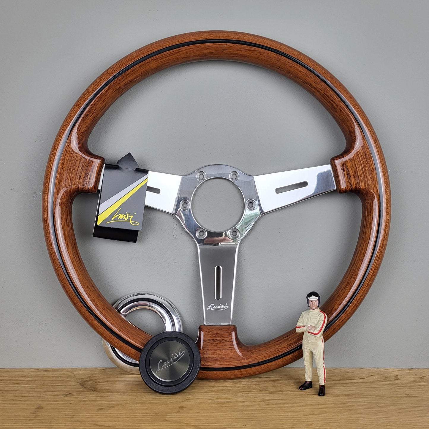 Luisi Classico II 370 mahogany steering wheel (NEW)