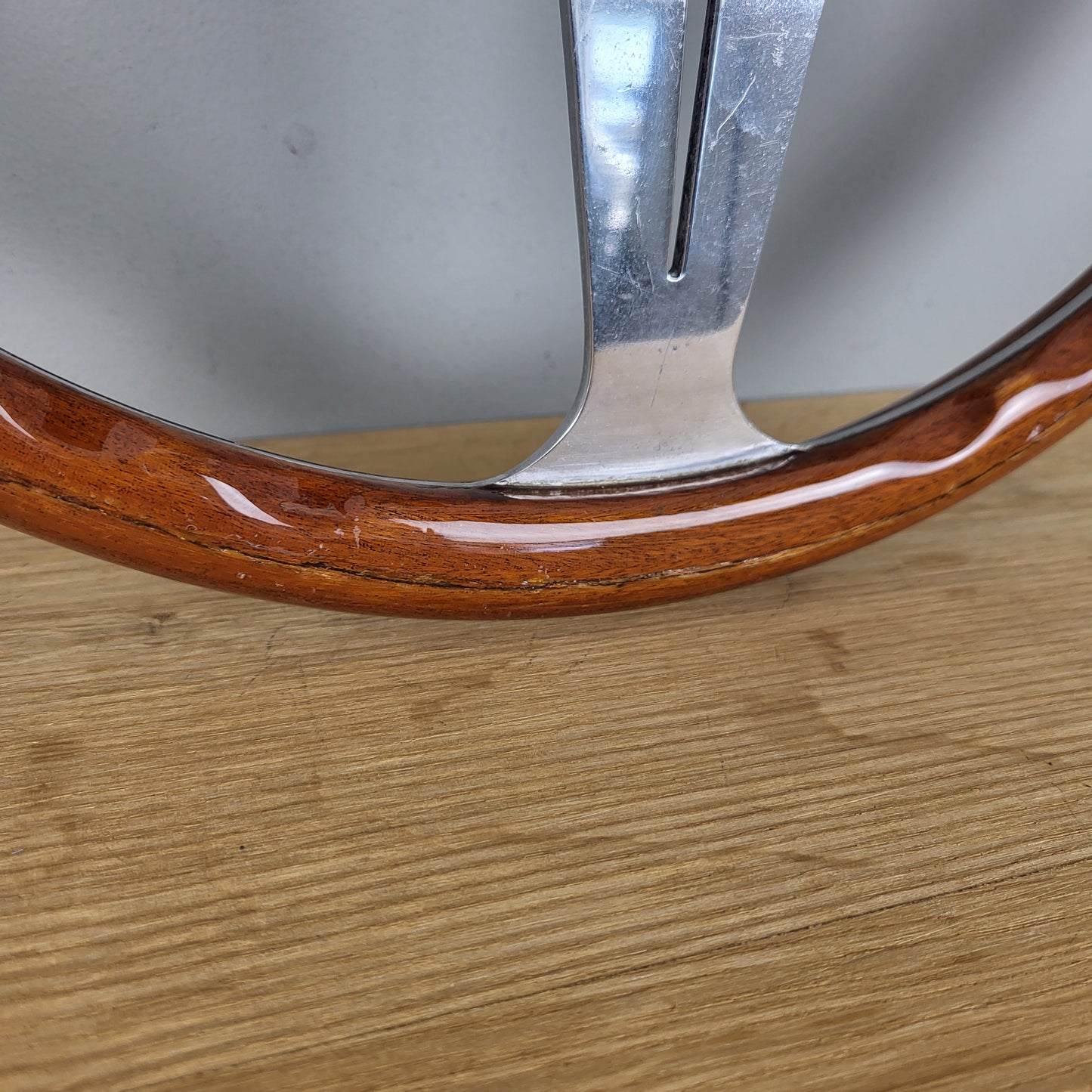 Nardi Classico mahogany wood steering wheel (1977) + BMW hub adapter kit 2002 / 1802 / 1602 / 1502