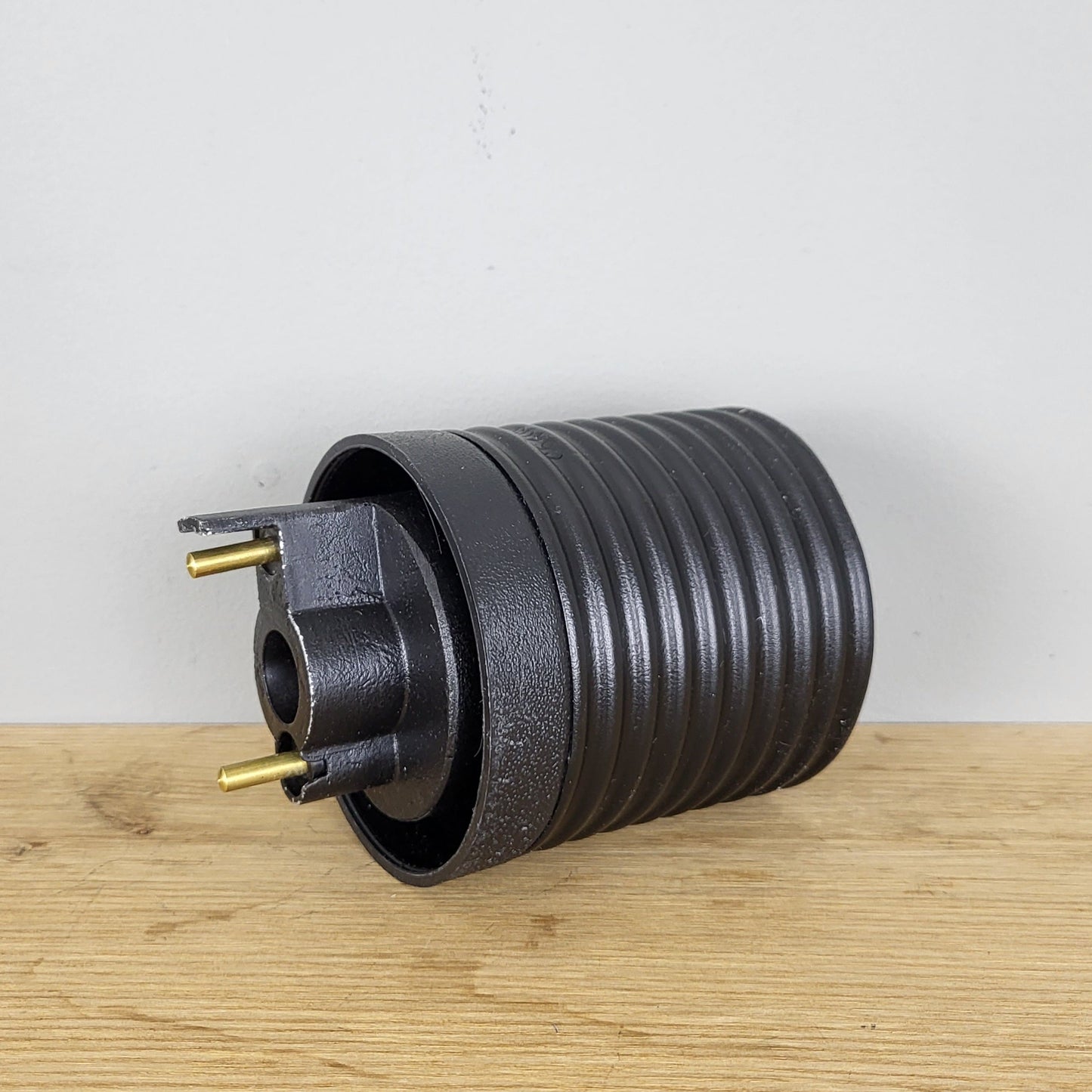 Saab 900 Turbo / 9000 steering wheel hub adapter LUISI C6405 (NEW)