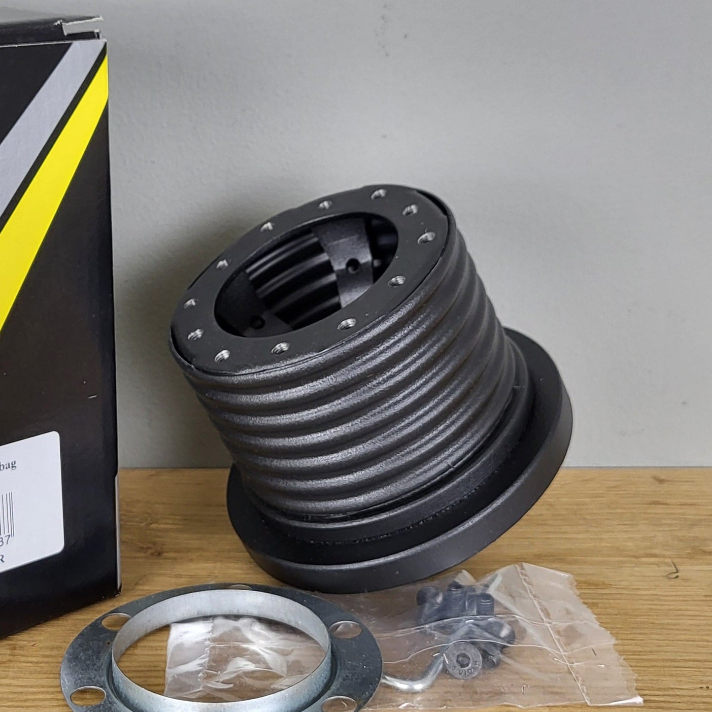 Opel Corsa C steering wheel hub adapter kit Luisi CAB5210 (NEW)