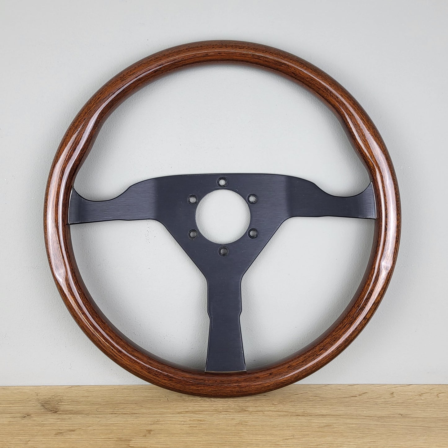 Momo TYP VL35 wooden steering wheel (1991)