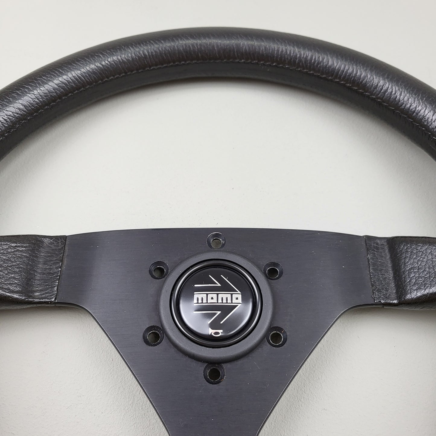 Momo Classic leatherette steering wheel (1984)