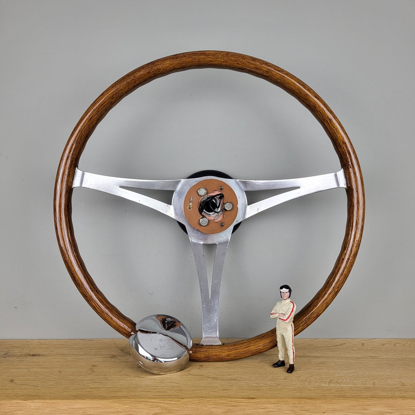 Ford Mustang Mk1 / Mk2 wooden steering wheel (1968)
