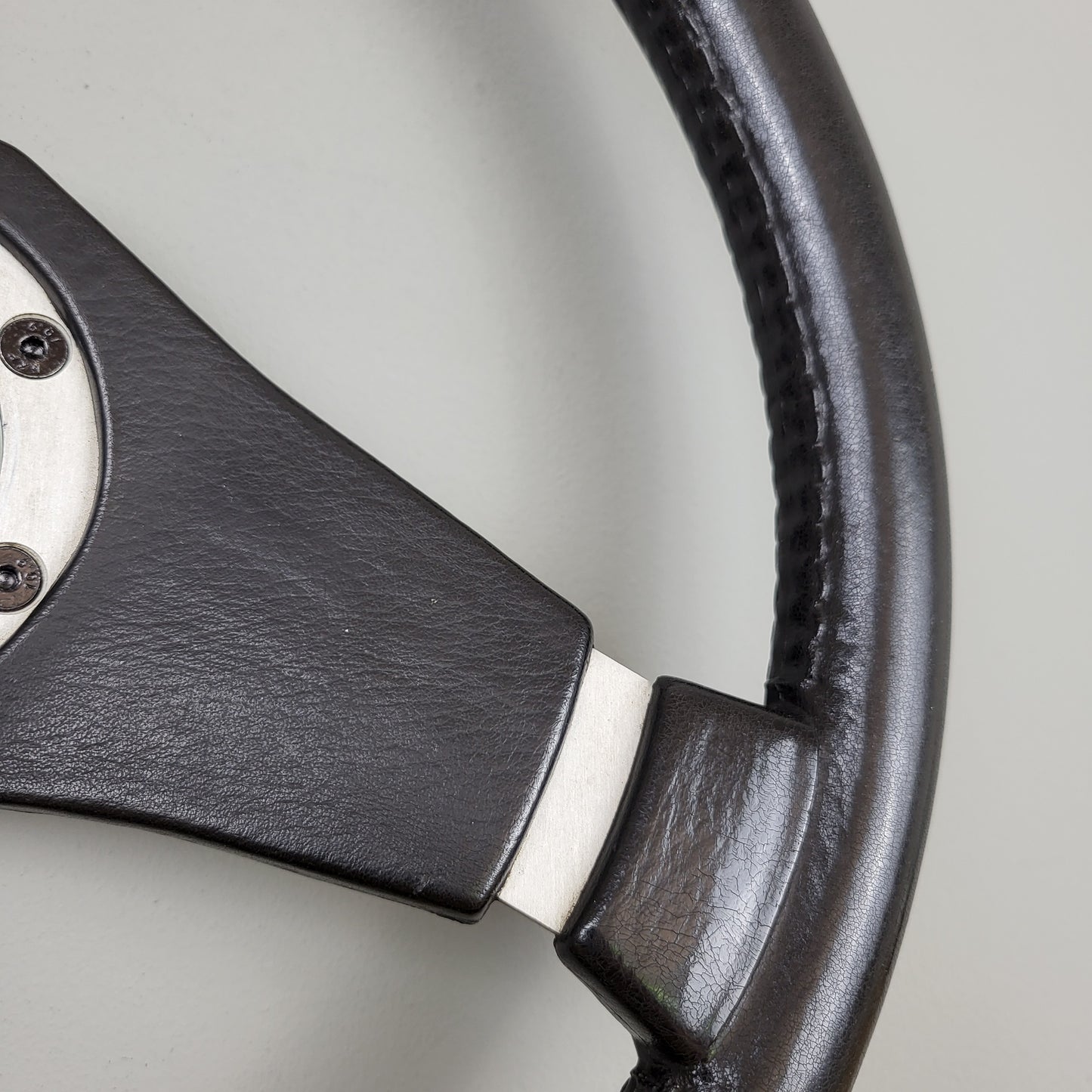 Fiat 124 / Lancia / Autobianchi 112 / Abarth two-spoke steering wheel (1976)