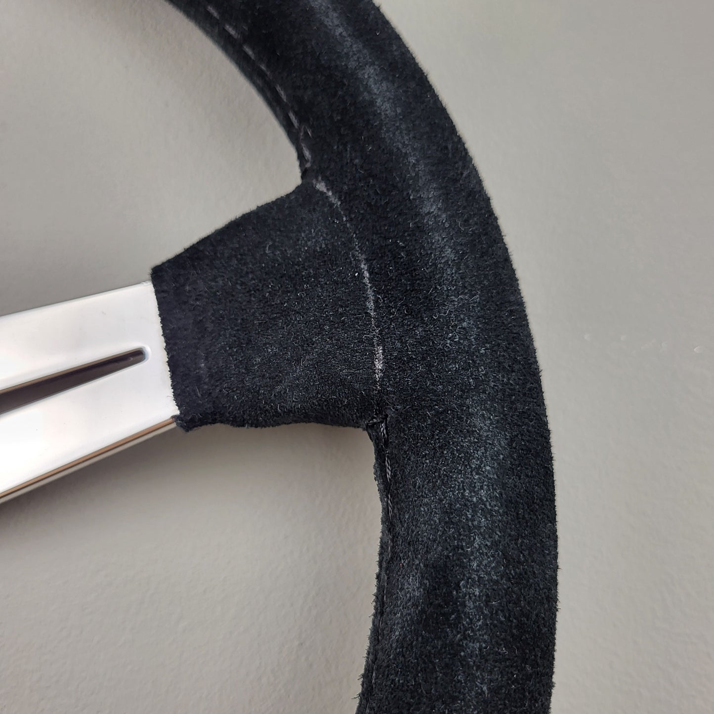 Black leather suede steering wheel racing / rallye / JDM (2020)