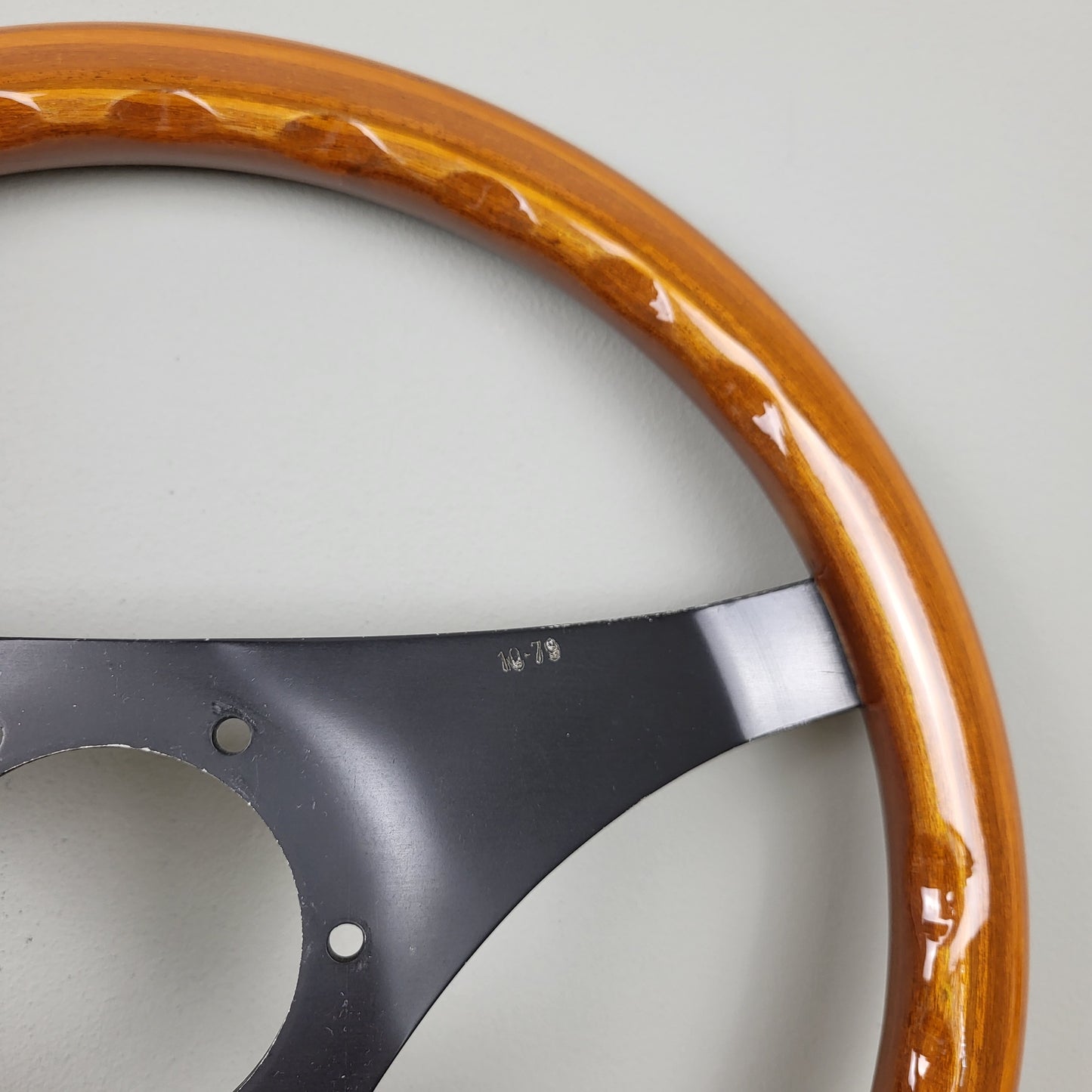 Personal Manta 3 classic three spoke wooden steering wheel (1979)