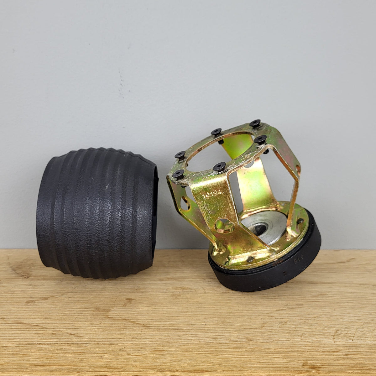 Renault 5 Super / Turbo / R9 / Espace S1 steering wheel hub adapter kit NARDI 4013