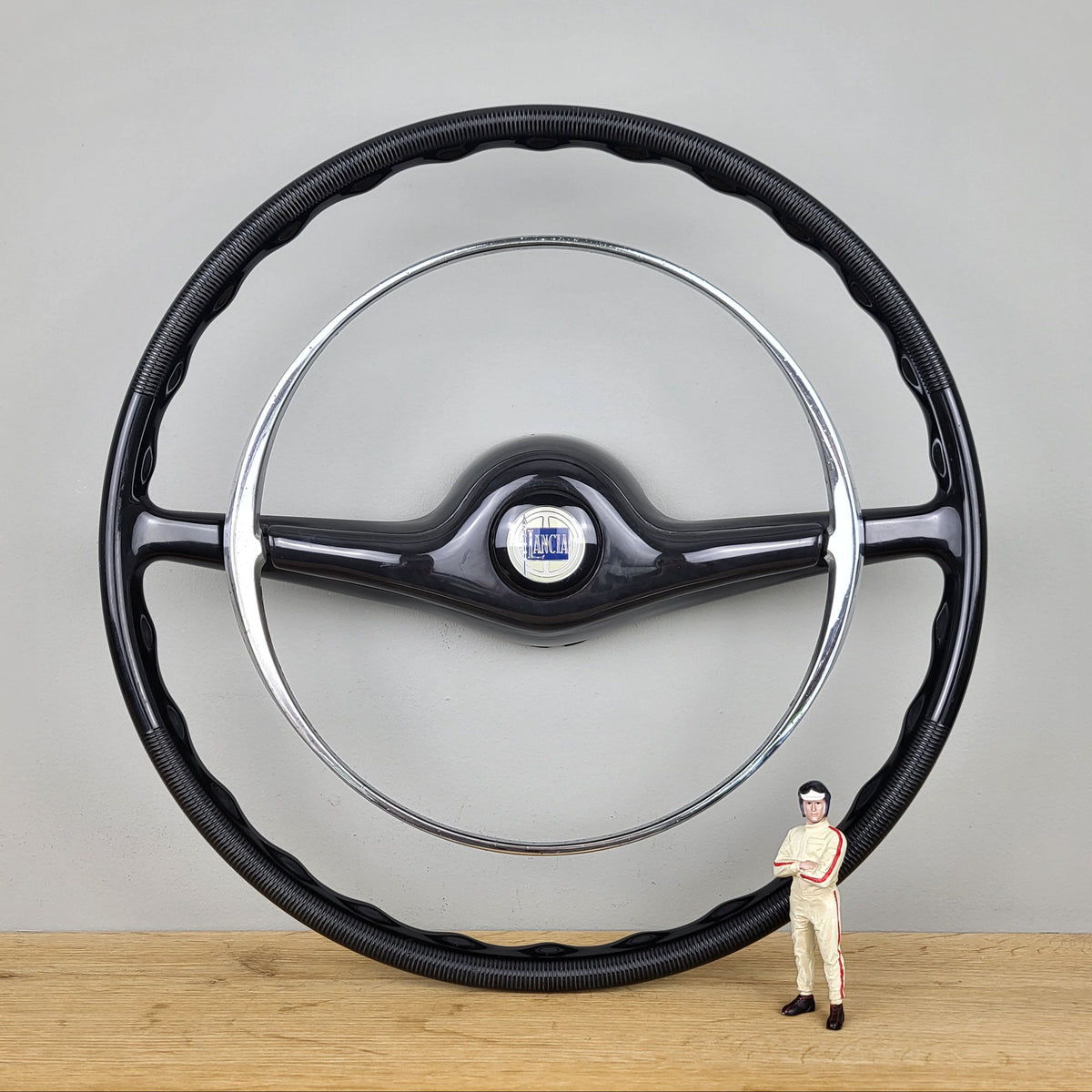 Lancia Flavia berlina steering wheel (1966)