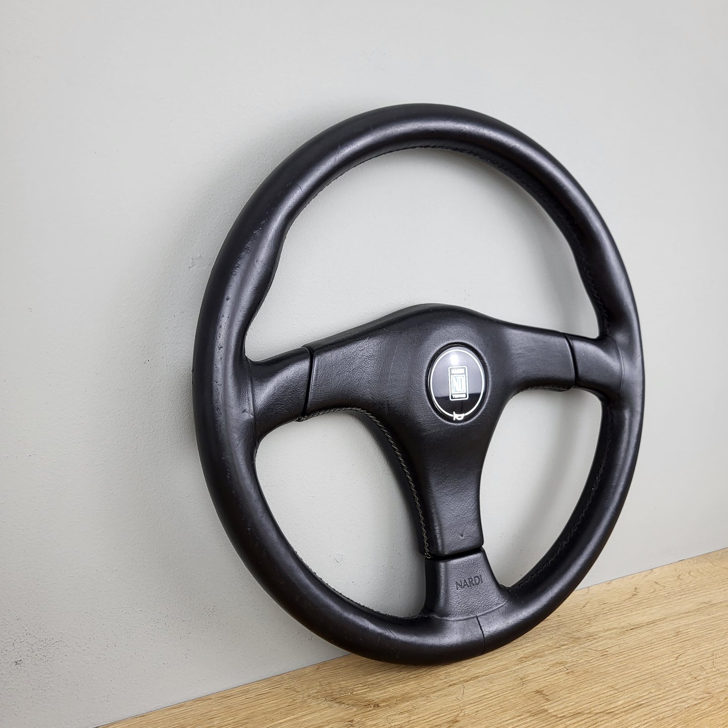 Nardi Gara 3/III leather steering wheel (1992)