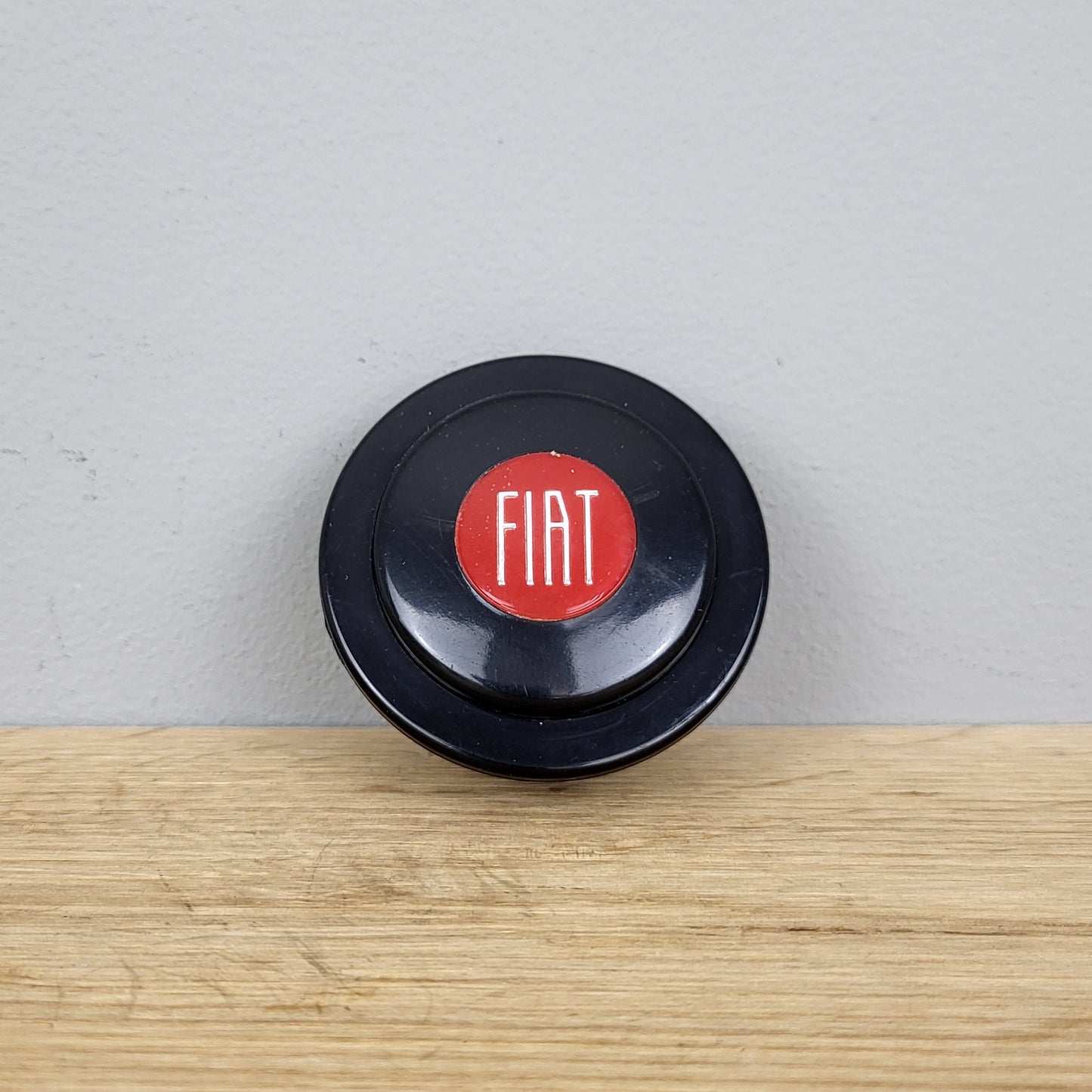 Fiat horn push button '70s classic