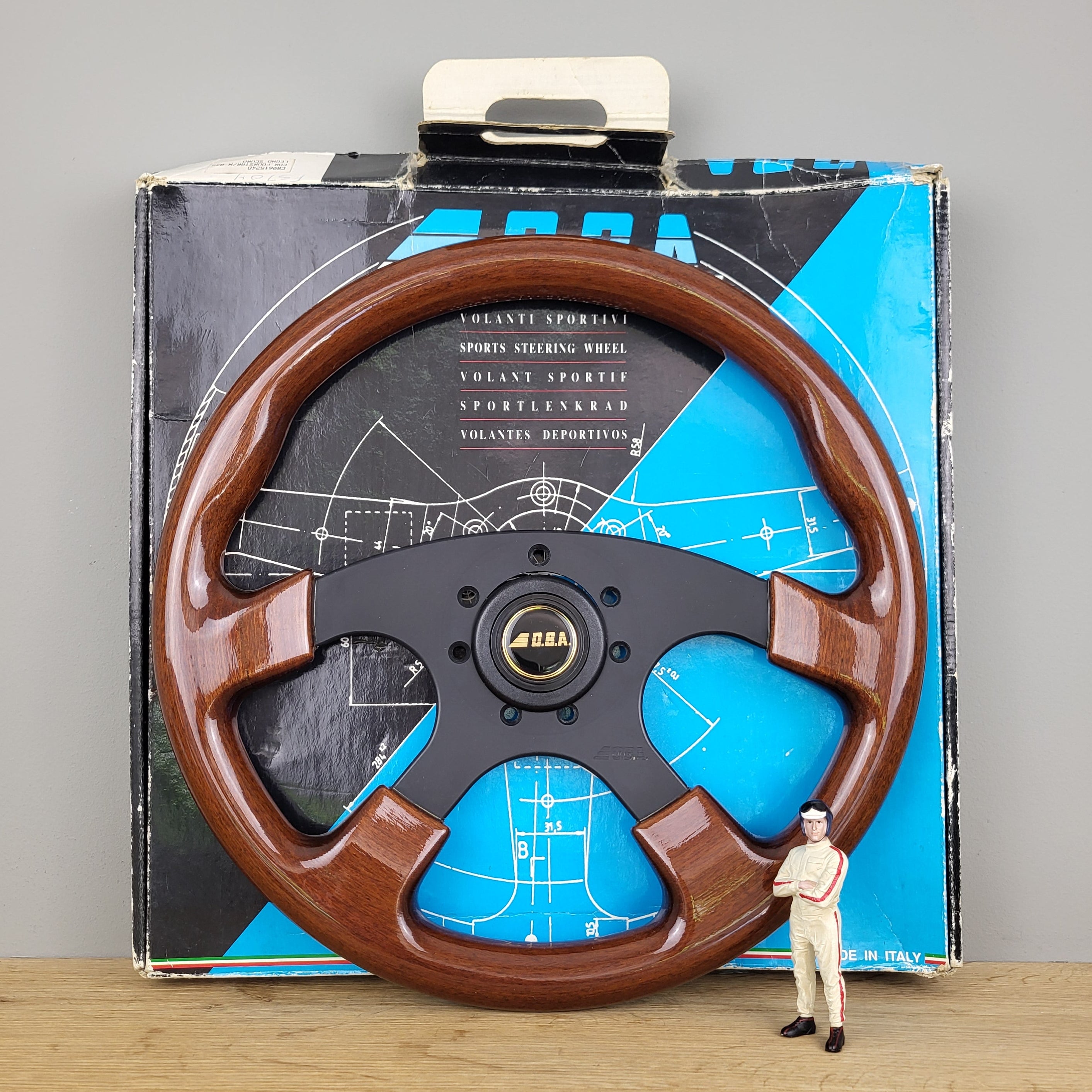 O.B.A. Italian Made ステアリング D1 SPEC 350 O.B.A. wooden steering wheel (1989) -NOS- – Classic Steering Wheel