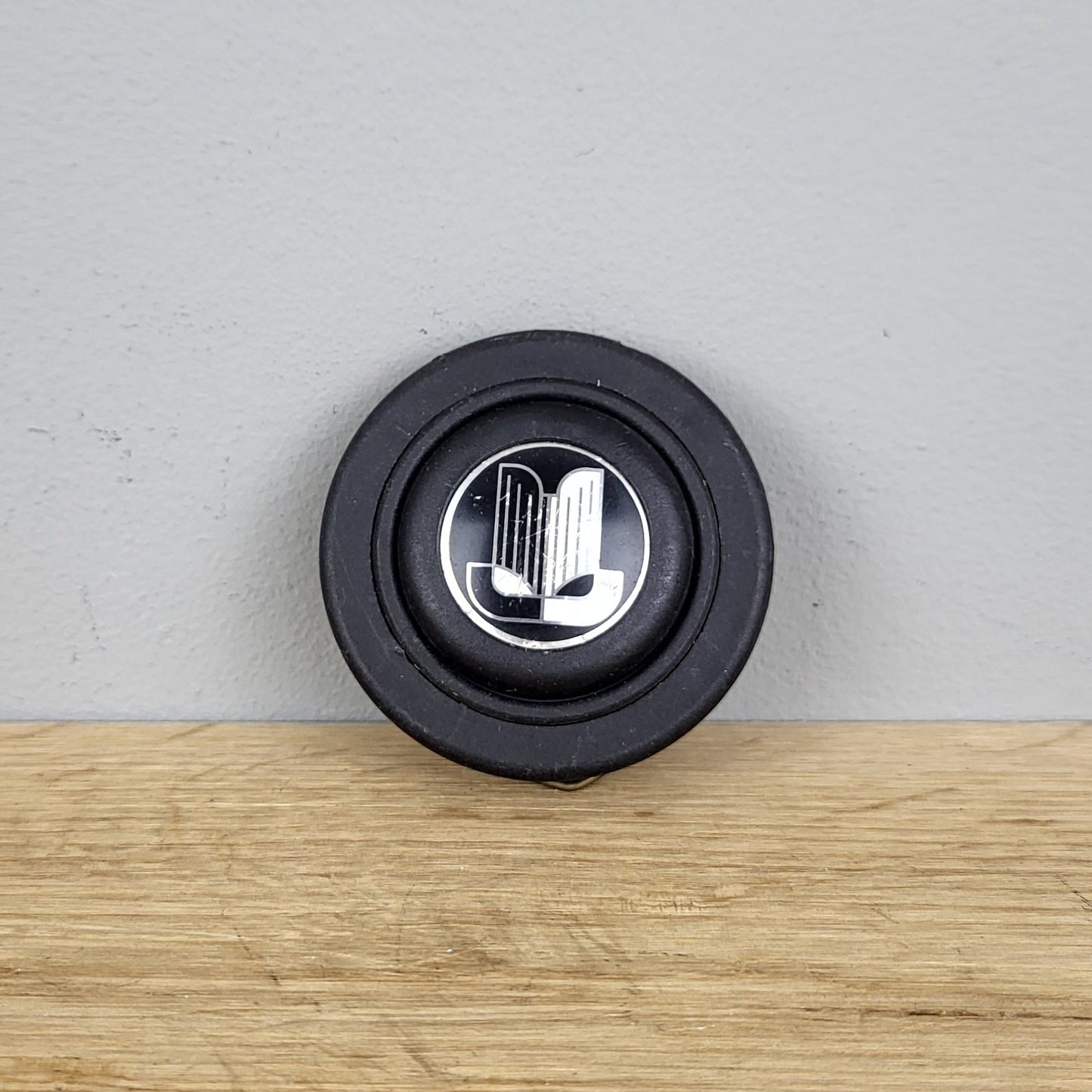 Triumph horn push button '70s classic