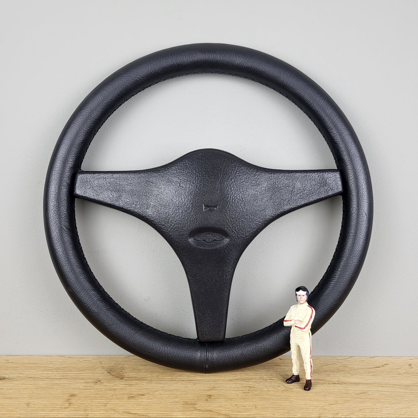 Morgan Plus Four / Plus Eight leather steering wheel Astrali (2002)