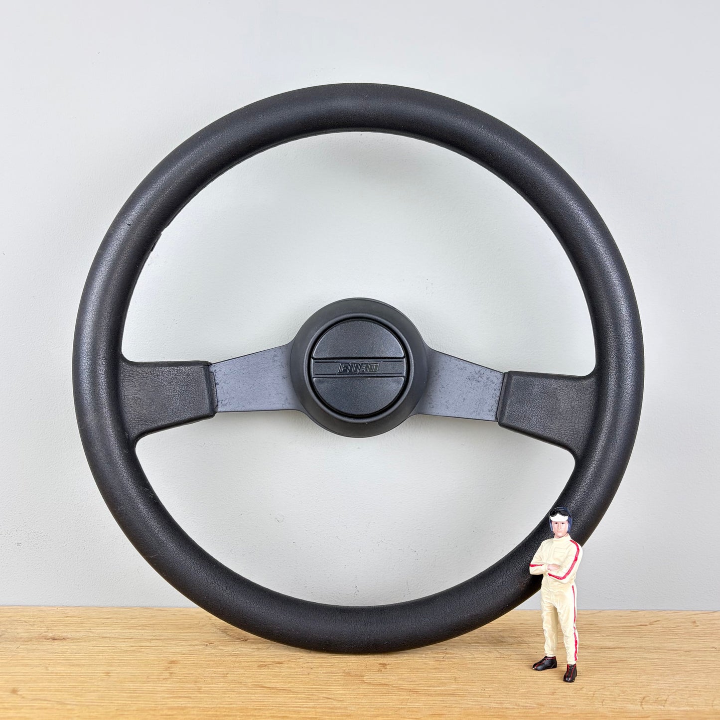 Fiat 126 / Polski Fiat 126 two-spoke steering wheel (1978)