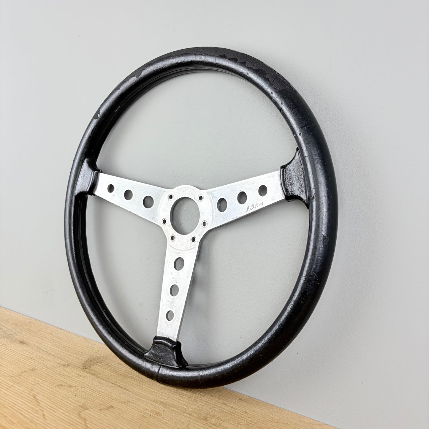 Hellebore 370 leather steering wheel (1966)