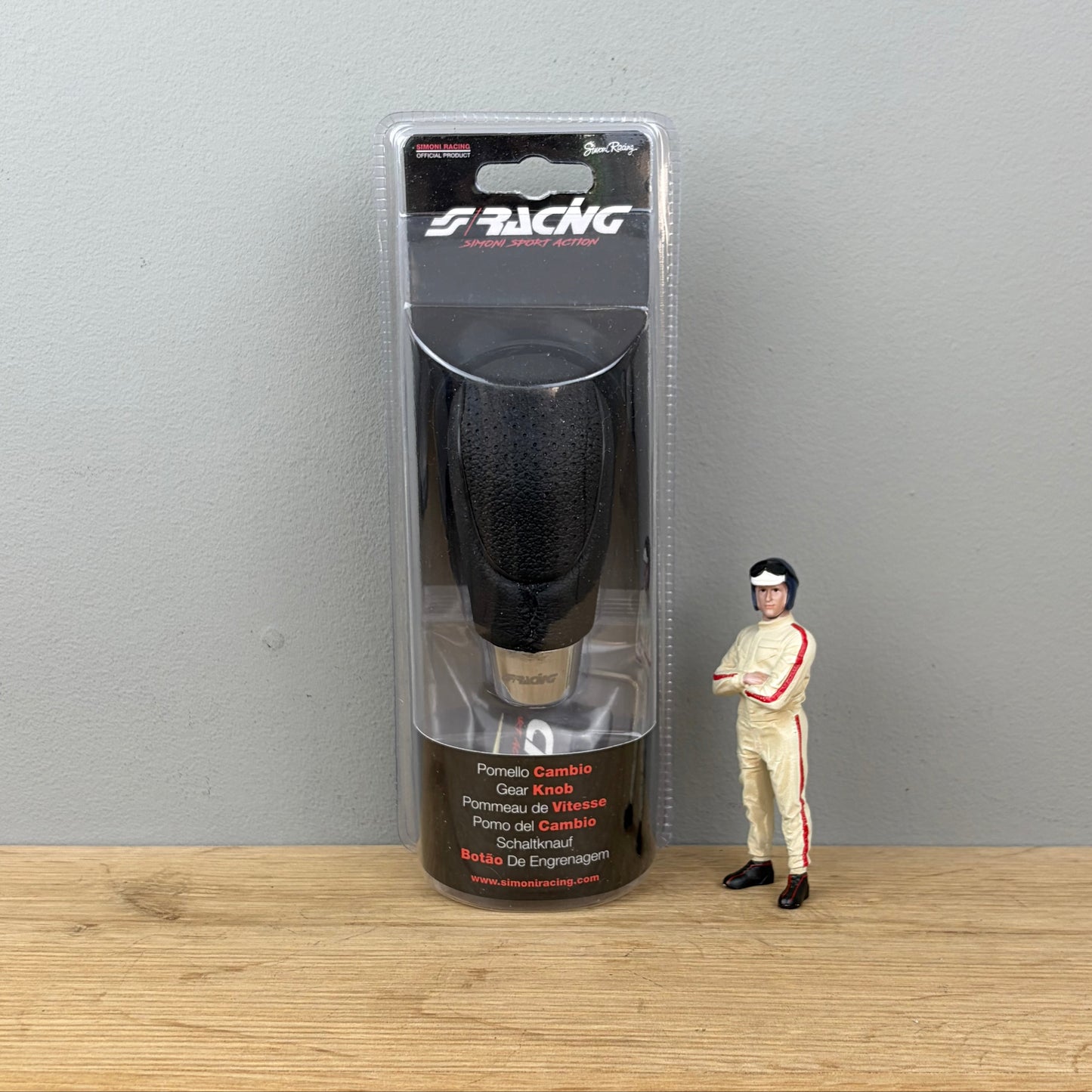 Simoni Racing classic black leather shift knob Brio