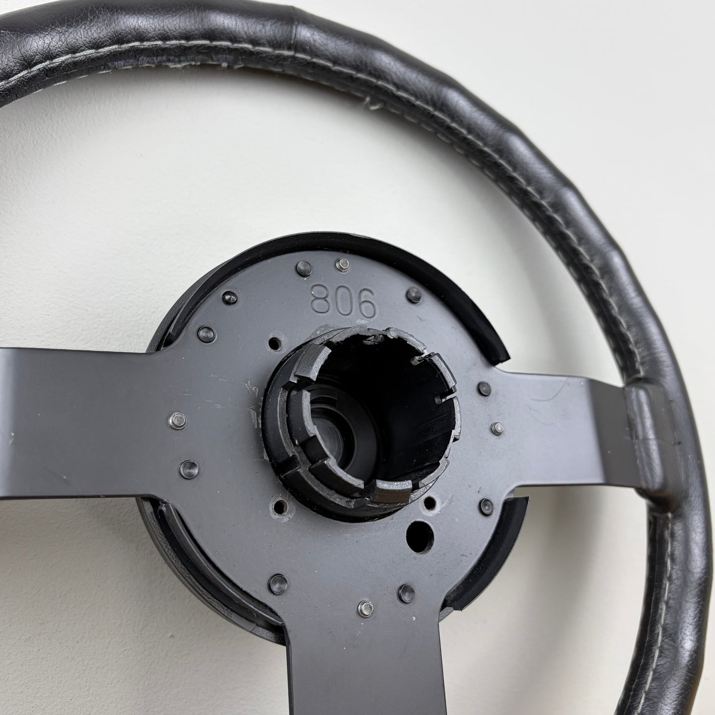 Alfa Romeo Spider / Alfetta GTV / GTV6 leather steering wheel (1984)
